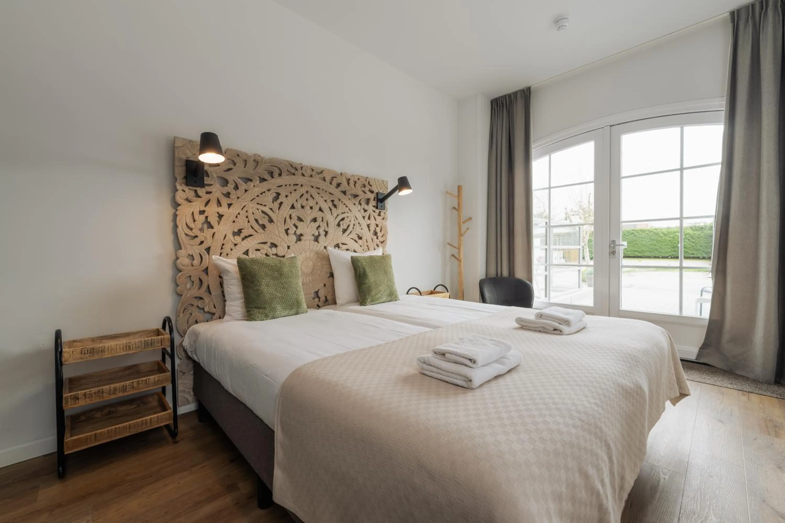 Bed in Strandhotel Dennenbos