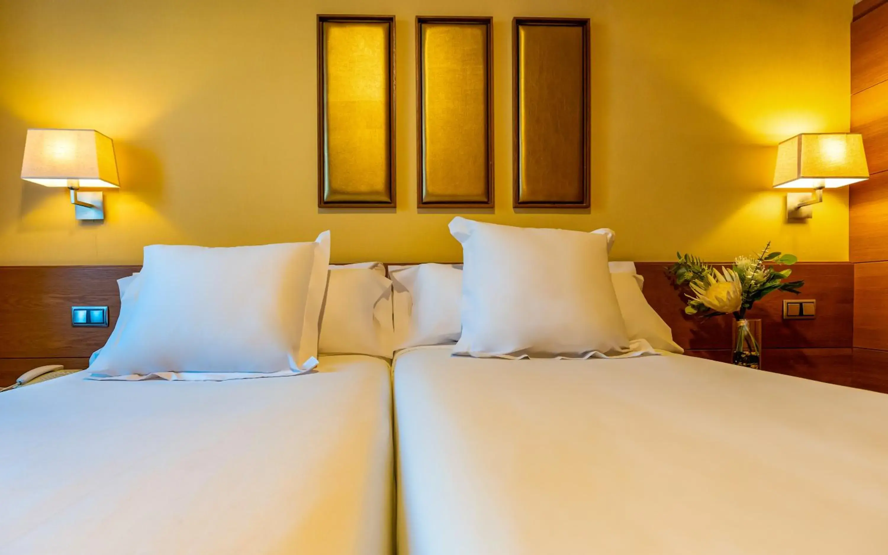 Bed in Sterling Bed in Sterling