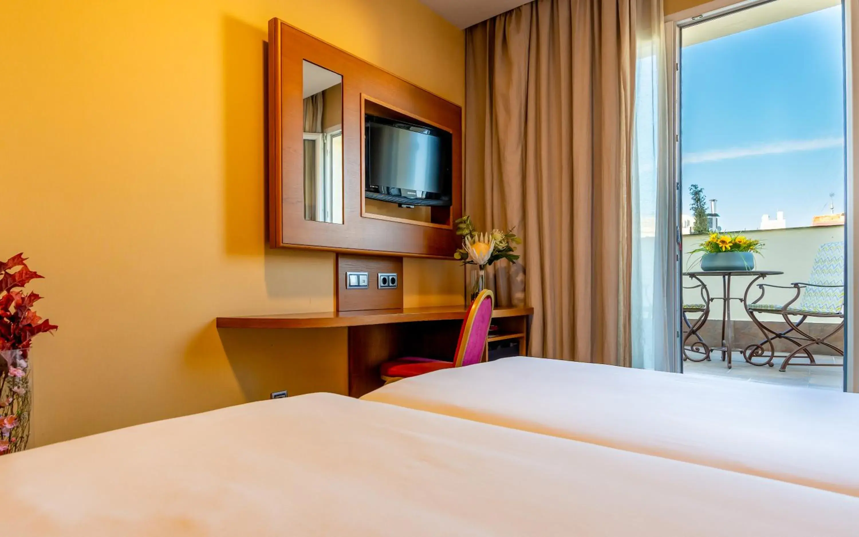 Bed in Sterling Bed in Sterling