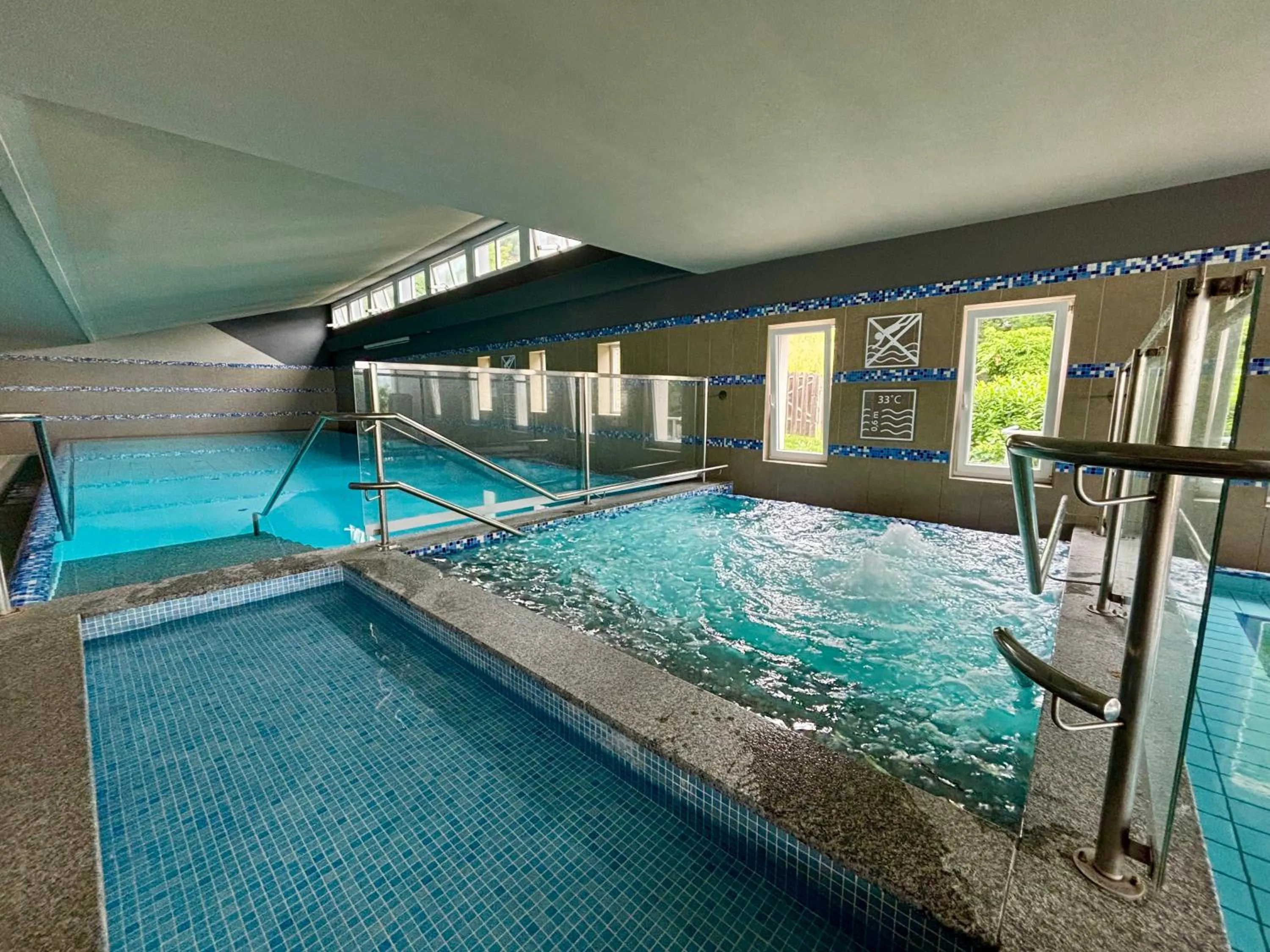 Swimming pool in Zenit Wellness Hotel Balaton