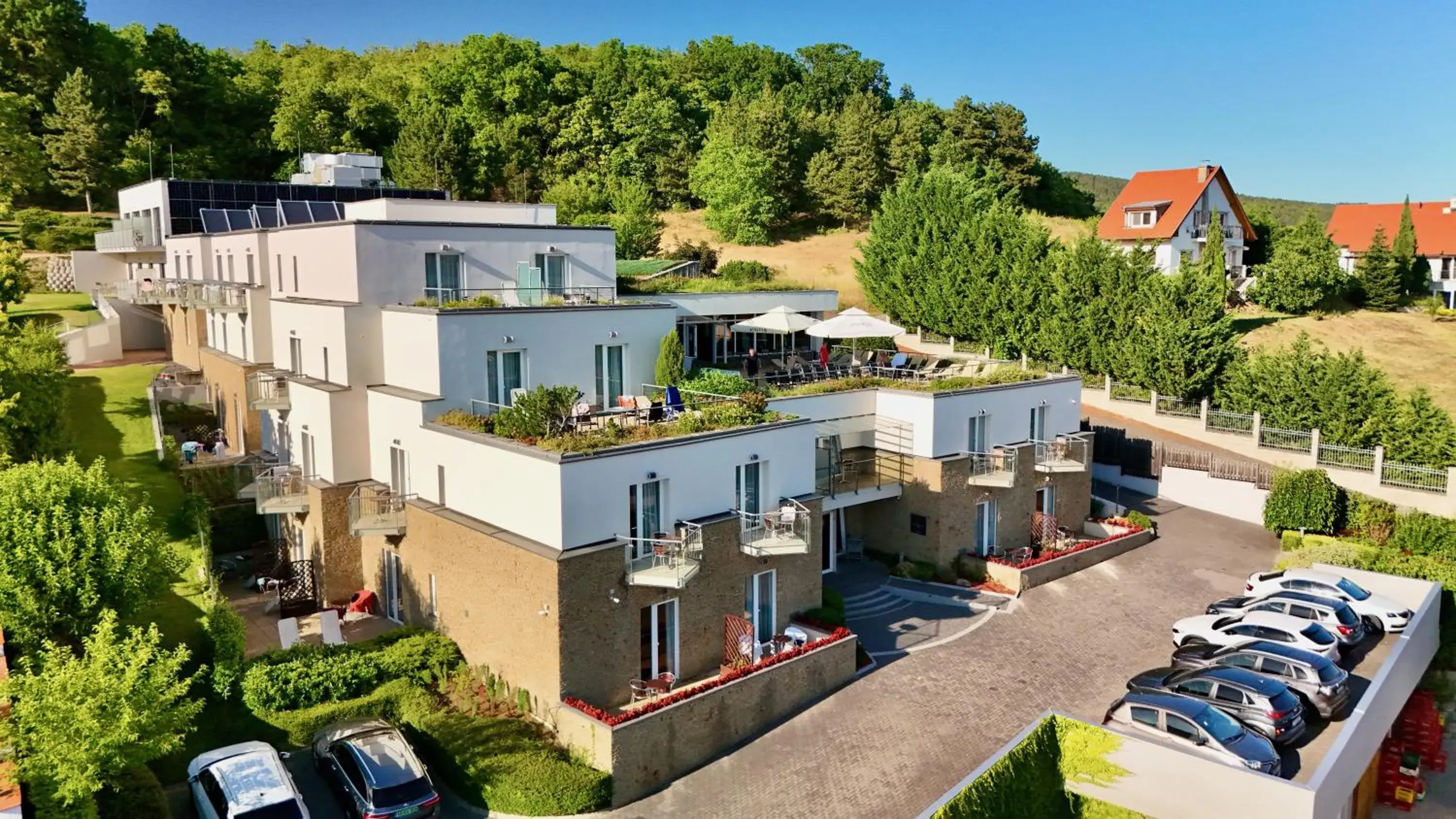 Property building in Zenit Wellness Hotel Balaton Property building in Zenit Wellness Hotel Balaton