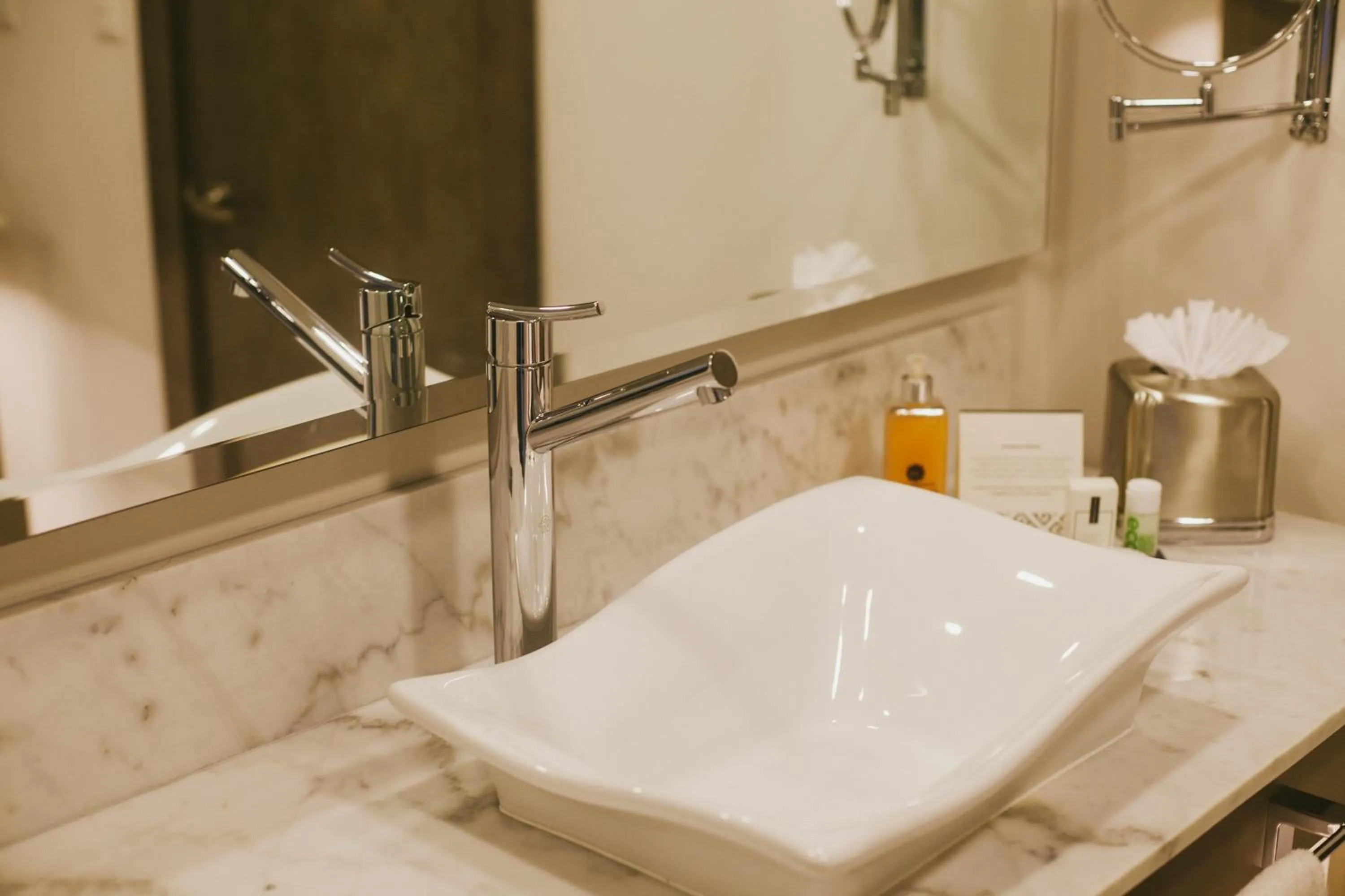 Bathroom in Oro Verde Manta