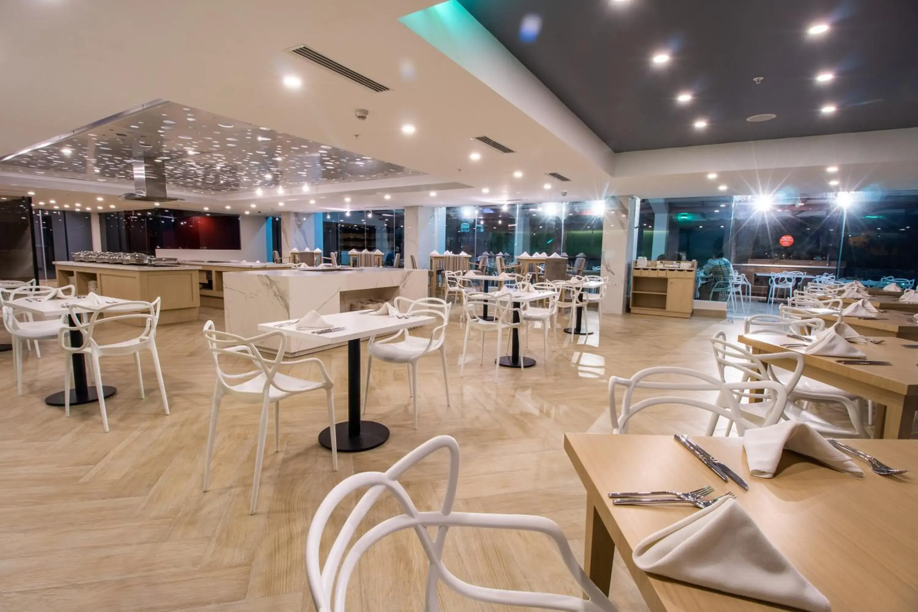 Restaurant/places to eat in Oro Verde Manta Restaurant/places to eat in Oro Verde Manta