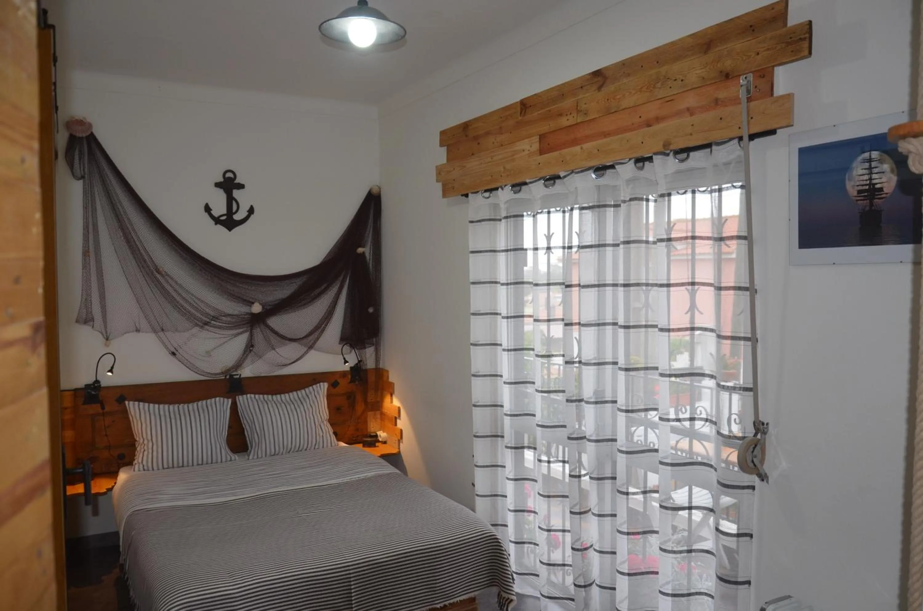 Bed in Os Piratas