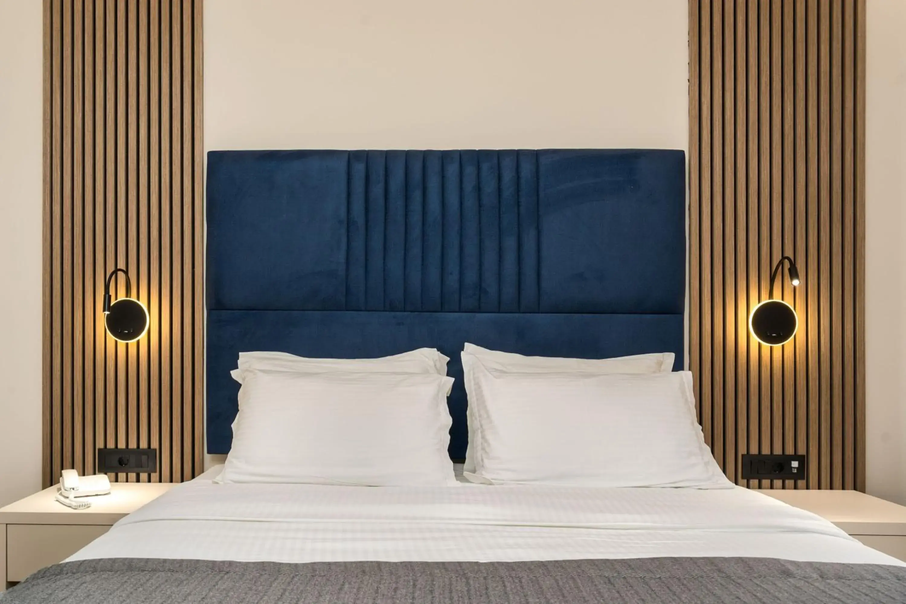 Bed in Palatino Hotel Bed in Palatino Hotel