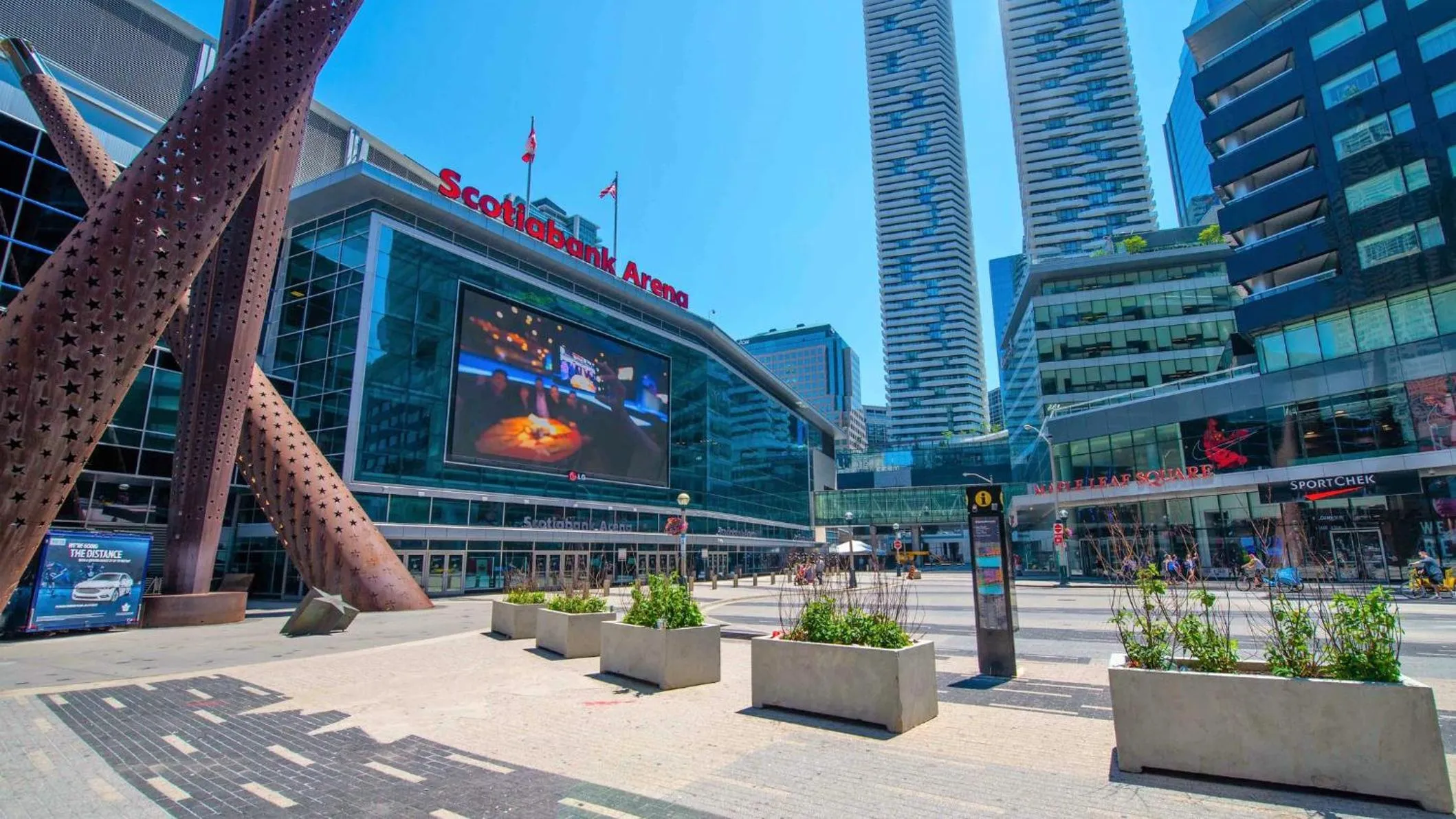 Area and facilities in Holiday Inn Express Toronto Downtown by IHG