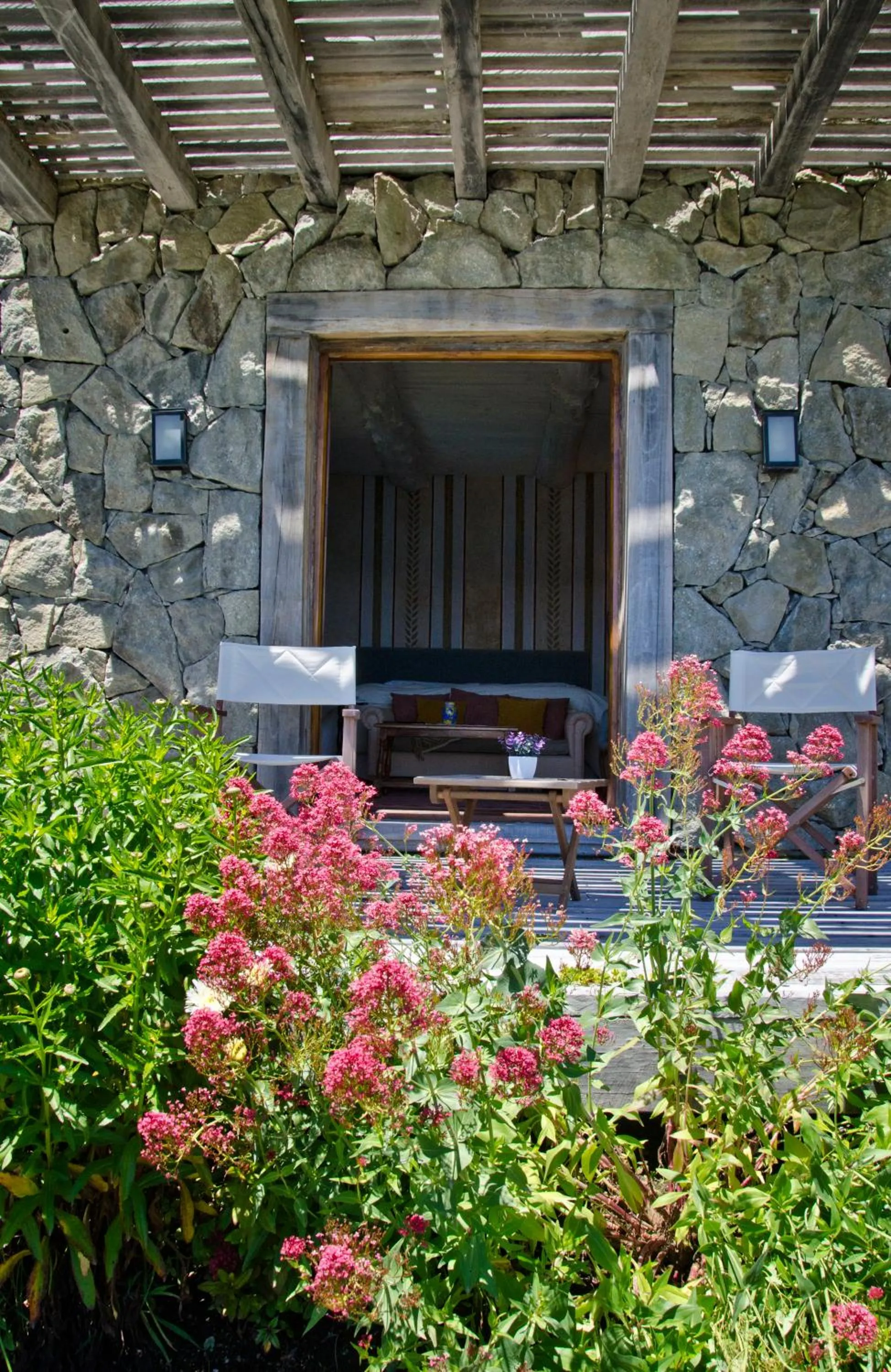 Facade/entrance in Luma Casa De Montaña