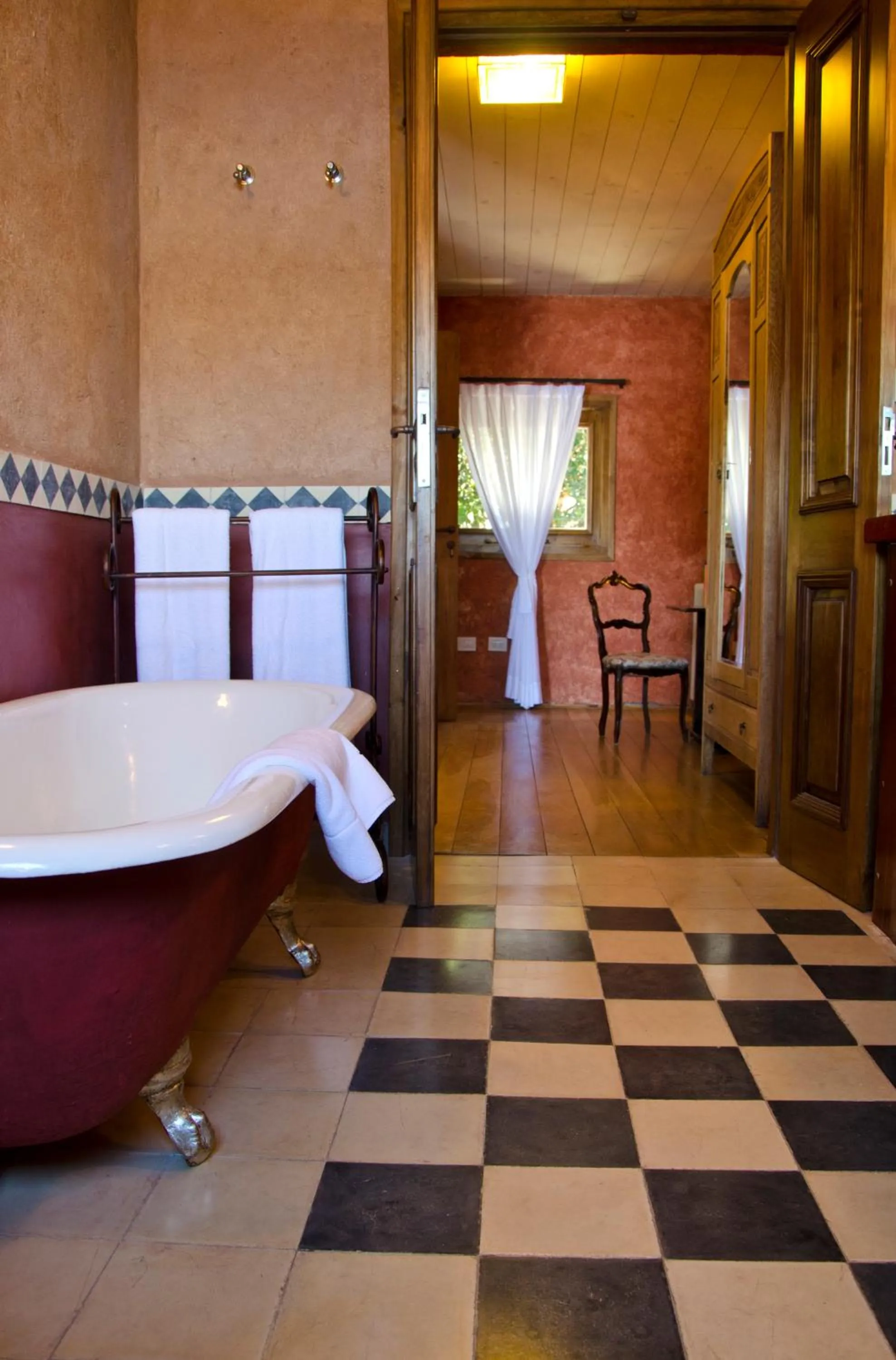 Bathroom, Bed in Luma Casa De Montaña