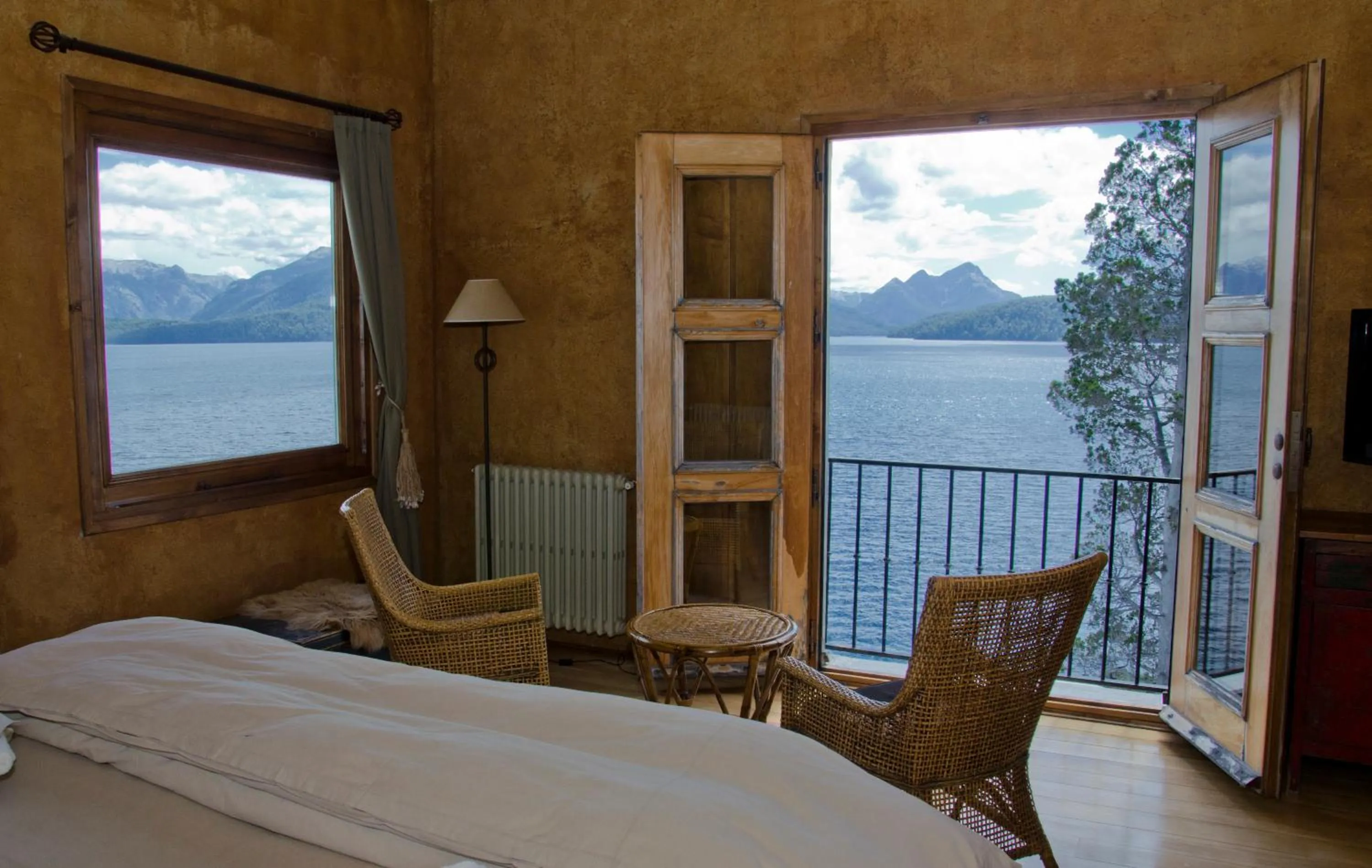 Lake view, Bed in Luma Casa De Montaña