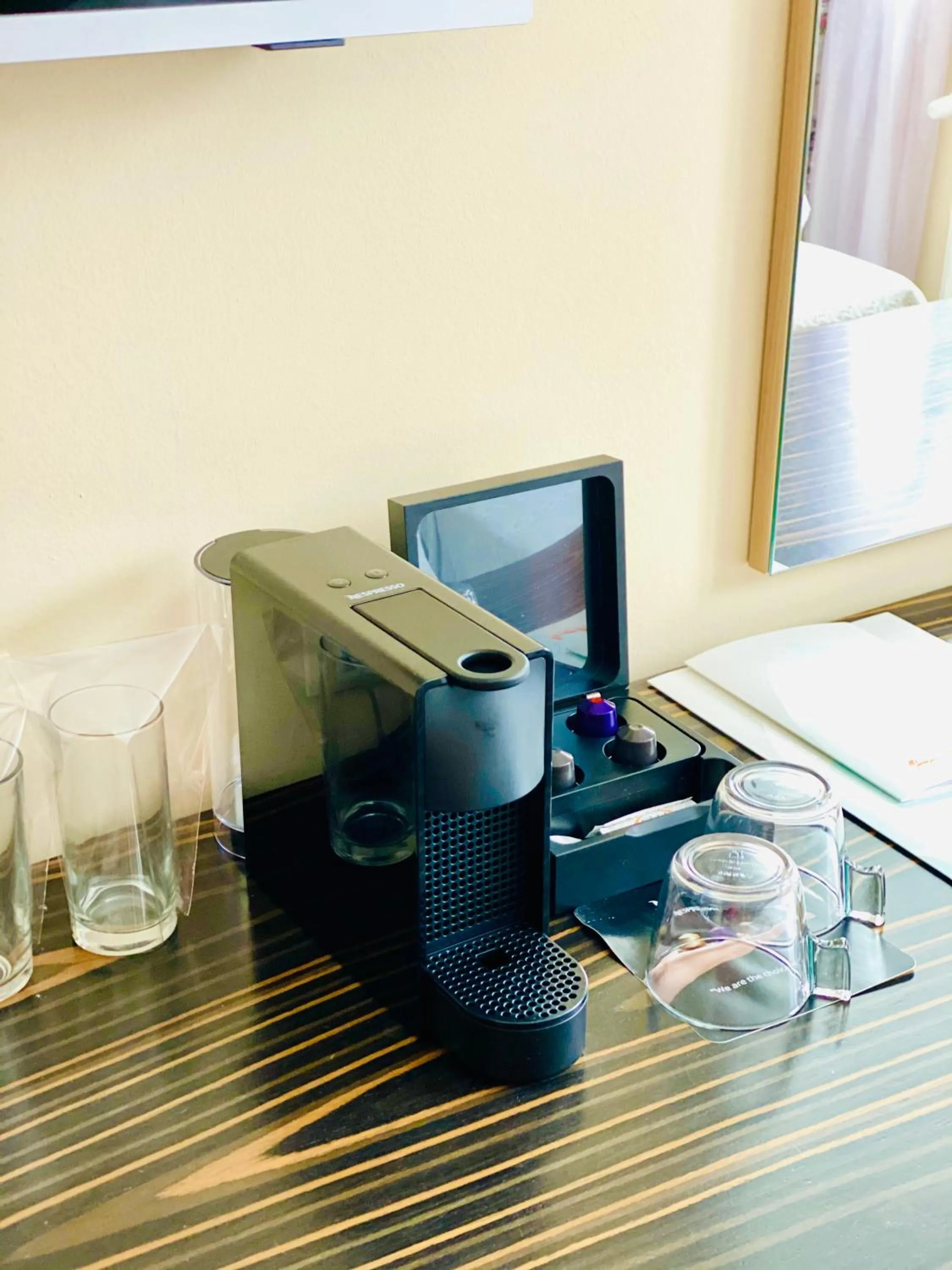 Coffee/tea facilities in Ice Angels Hotel