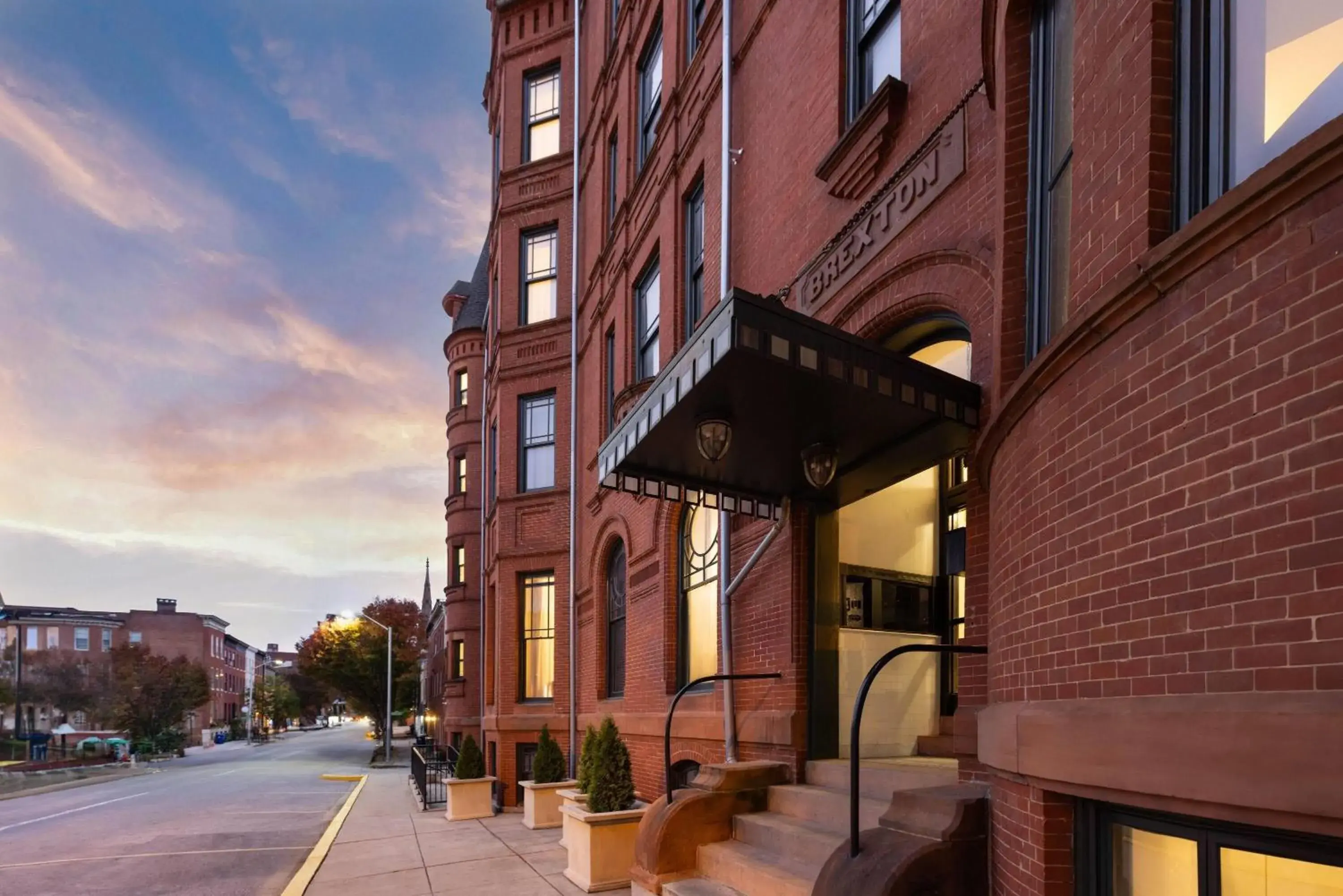 Property building in Hotel Brexton, Trademark Collection by Wyndham Property building in Hotel Brexton, Trademark Collection by Wyndham