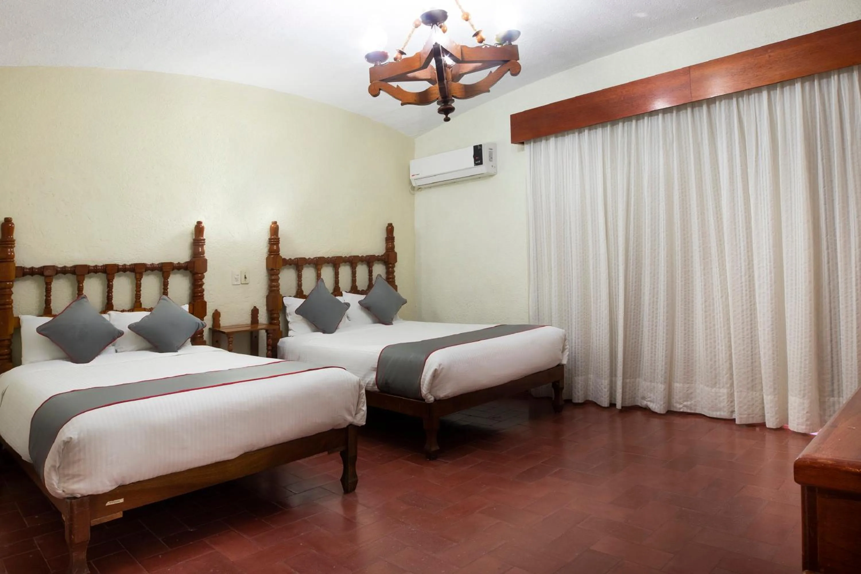 Bedroom, Bed in Collection O Hotel Mocambo, Boca del Río