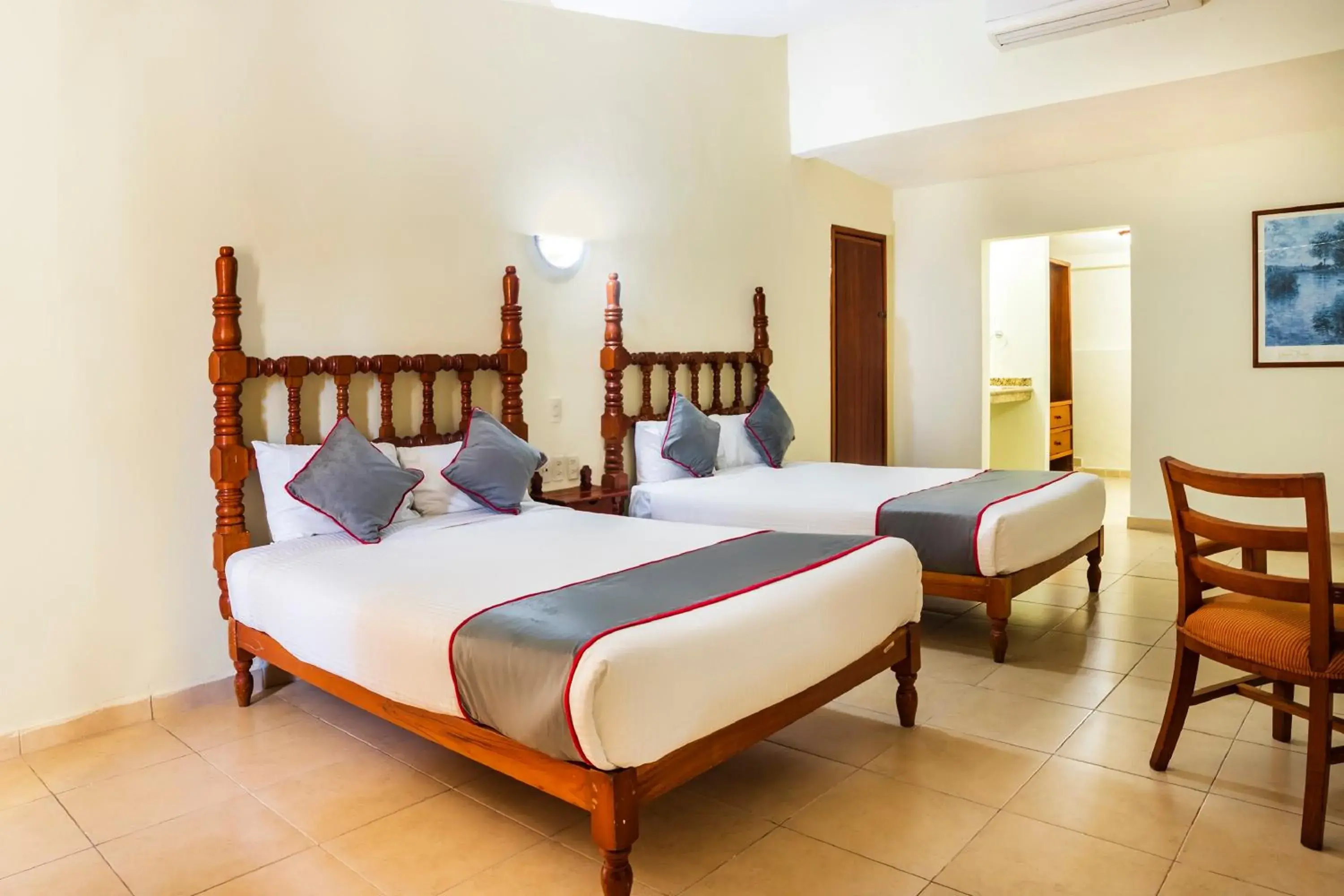 Bedroom, Bed in Collection O Hotel Mocambo, Boca del Río Bedroom, Bed in Collection O Hotel Mocambo, Boca del Río