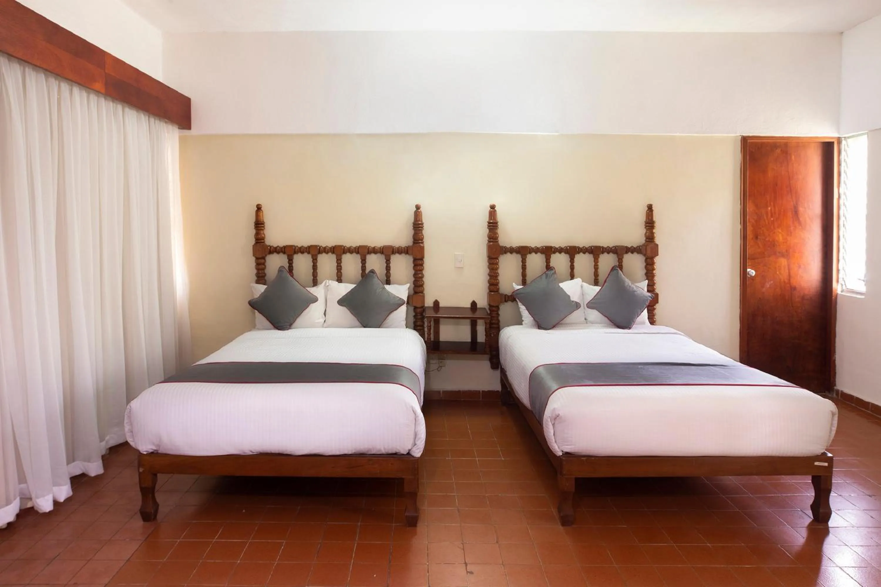 Bedroom, Bed in Collection O Hotel Mocambo, Boca del Río