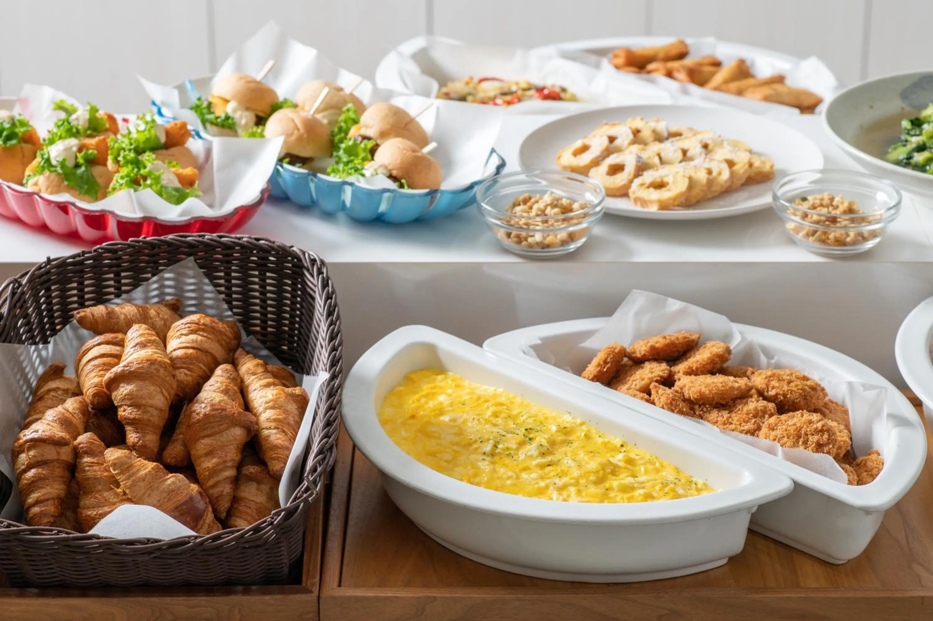 Buffet breakfast in Hotel Vista Kanazawa