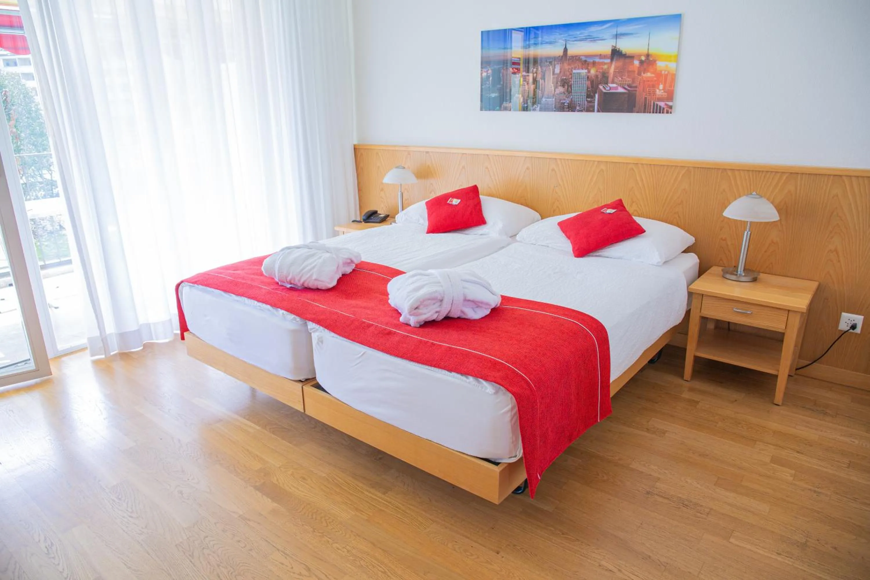 Bed in Parkhotel Emmaus - Casa del Sole