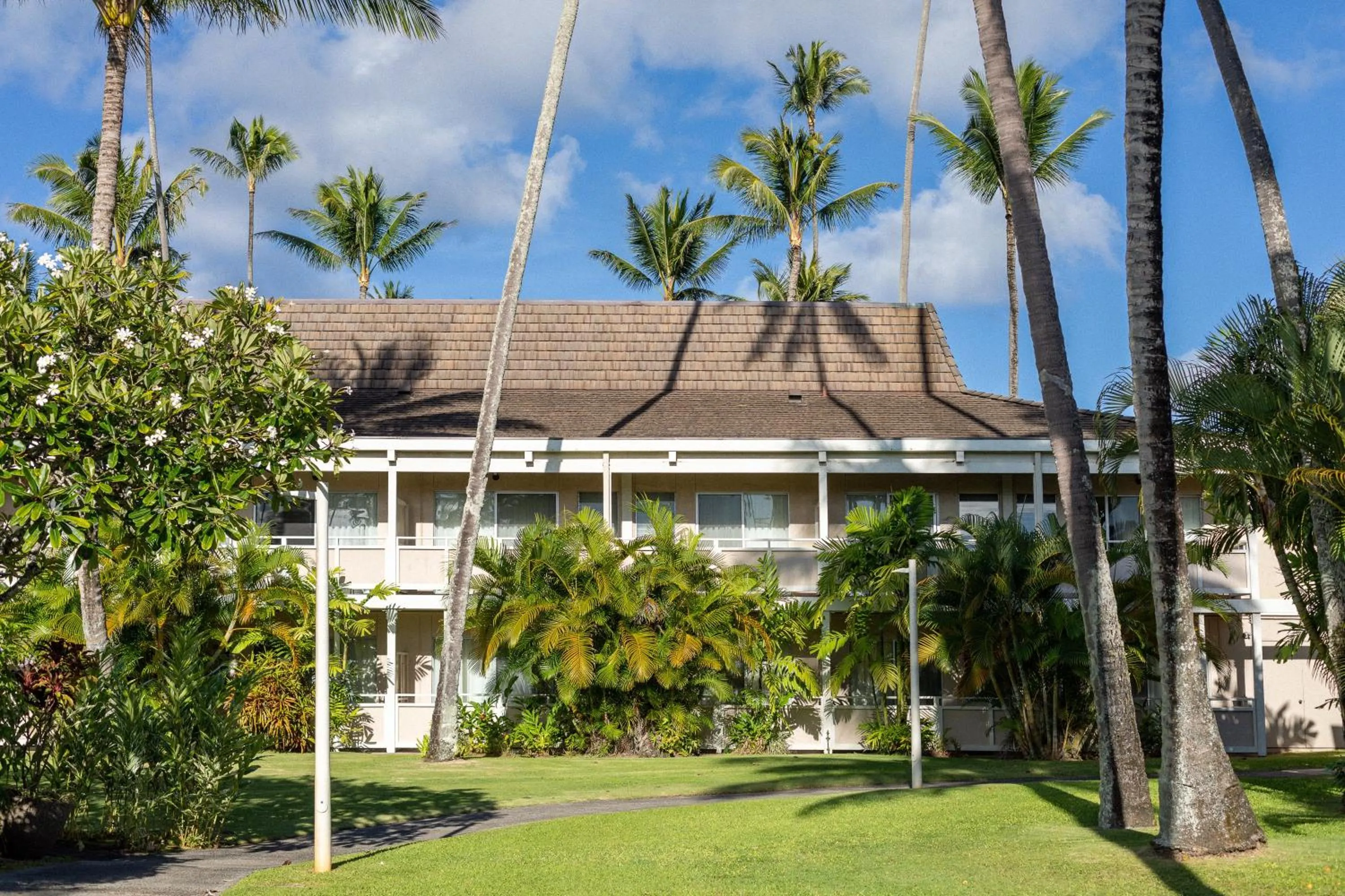 Property building in Plantation Hale Suites