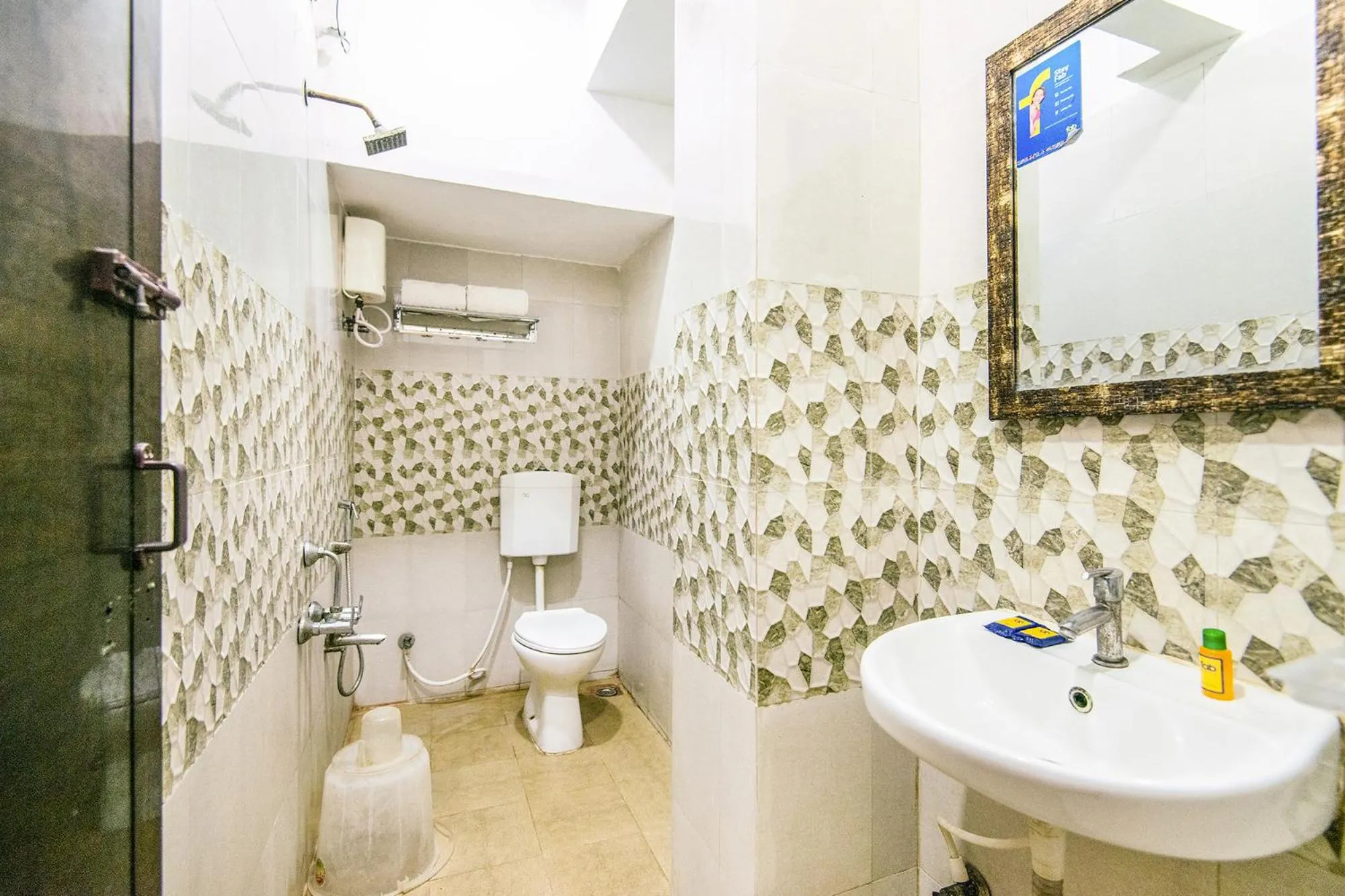 Bathroom in Royal Palace Marina