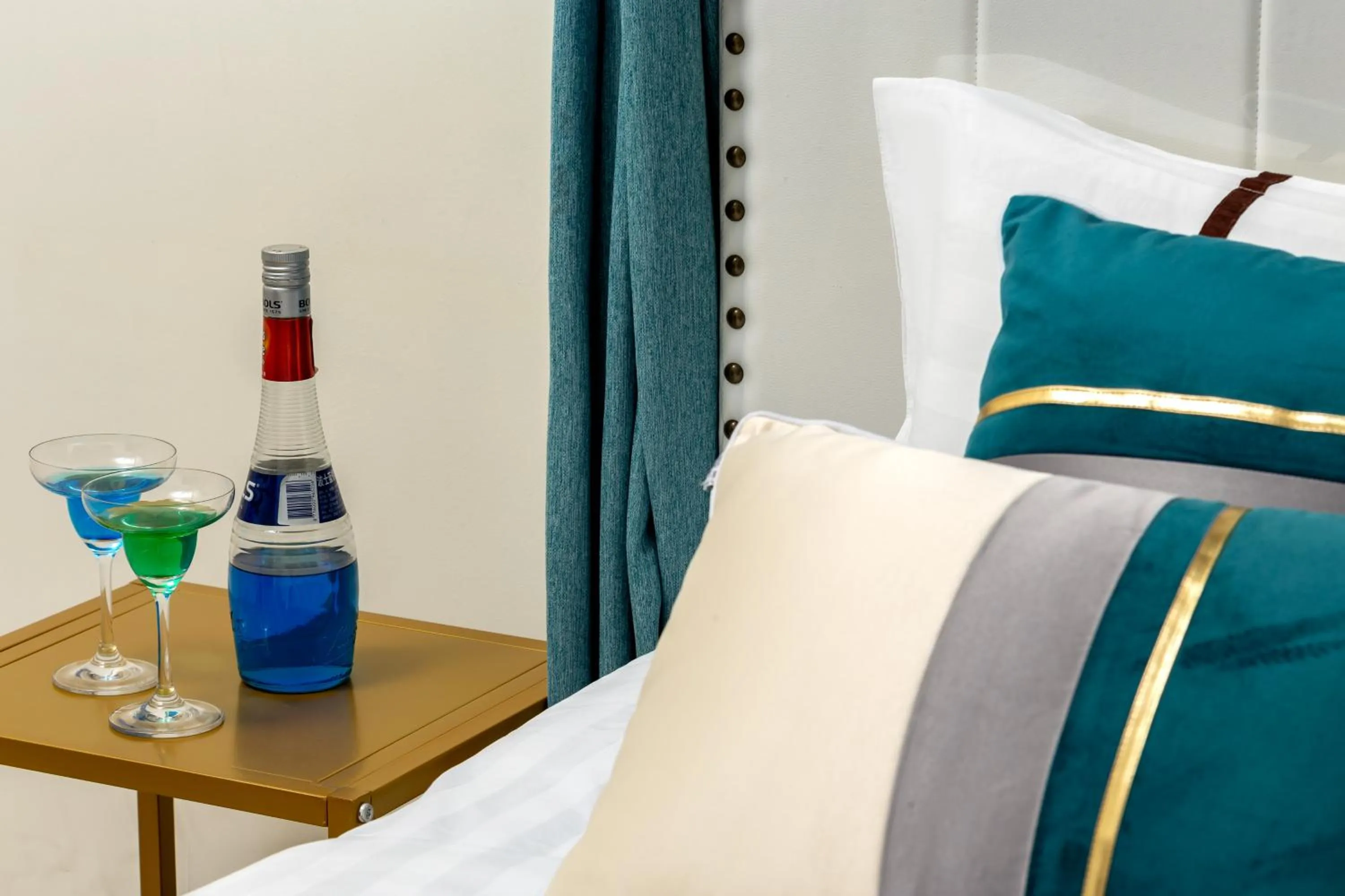 Food and drinks, Bed in Summer Tree Inn