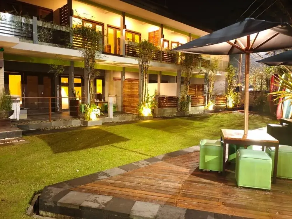 Property building in JavaCove Beach Hotel Property building in JavaCove Beach Hotel
