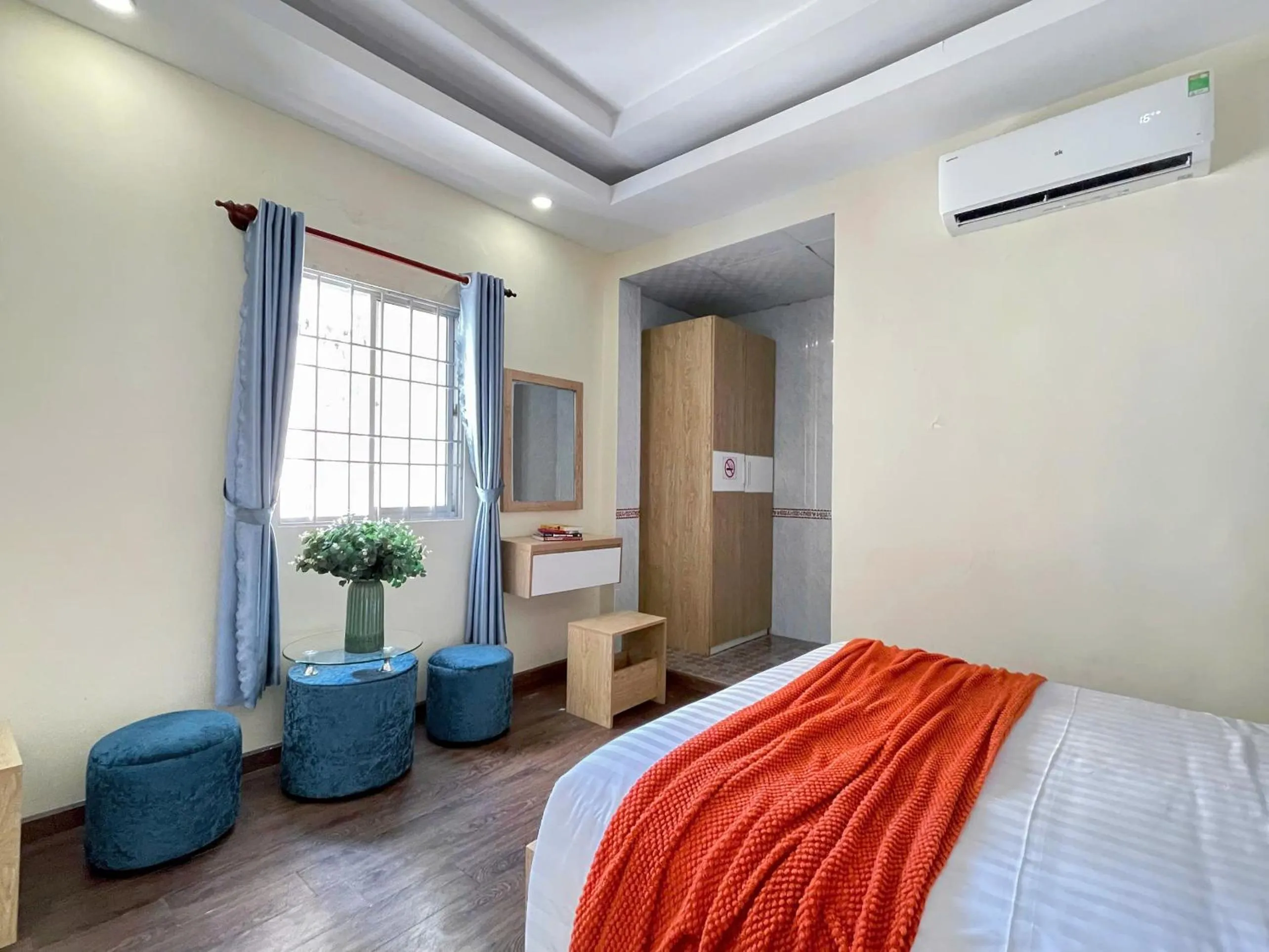 Bed in Joi Boutique Bãi Trước