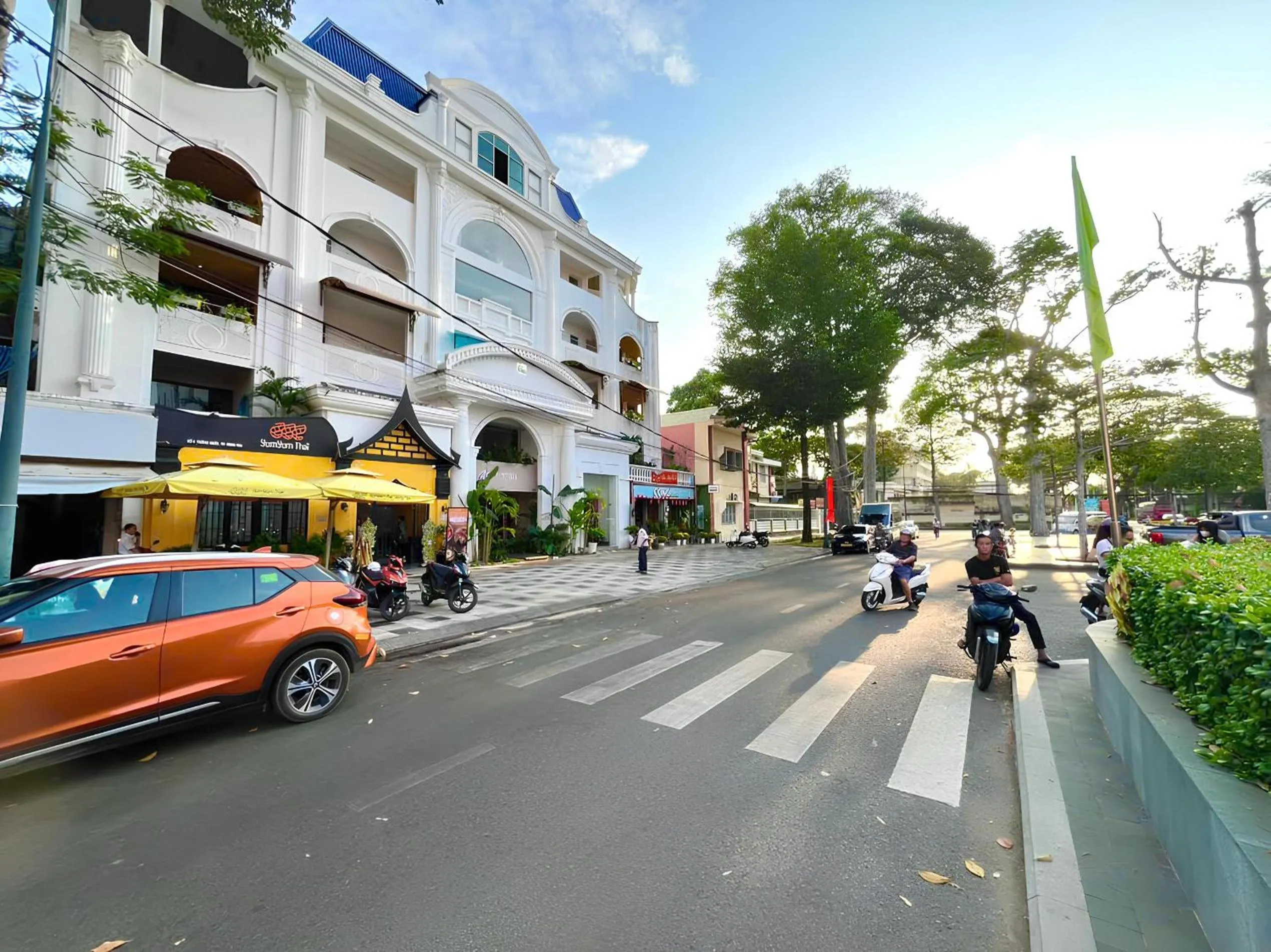 Off site in Joi Boutique Bãi Trước