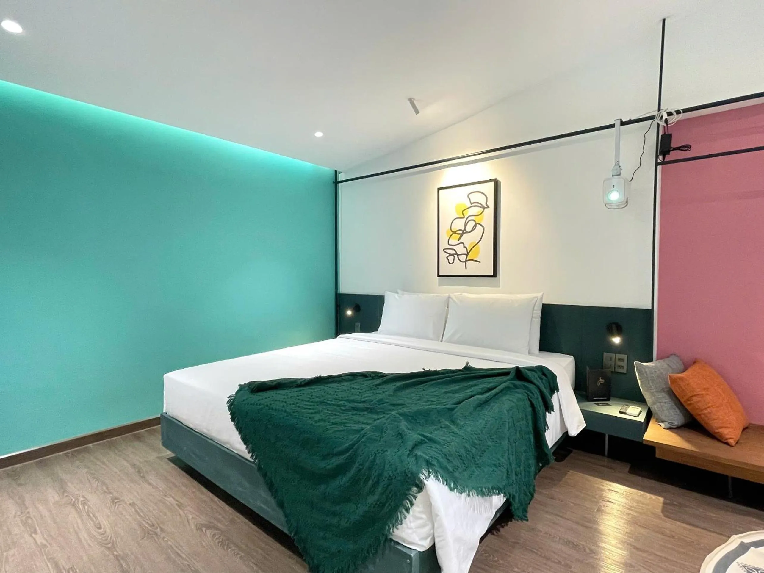 Bed in Joi Boutique Bãi Trước
