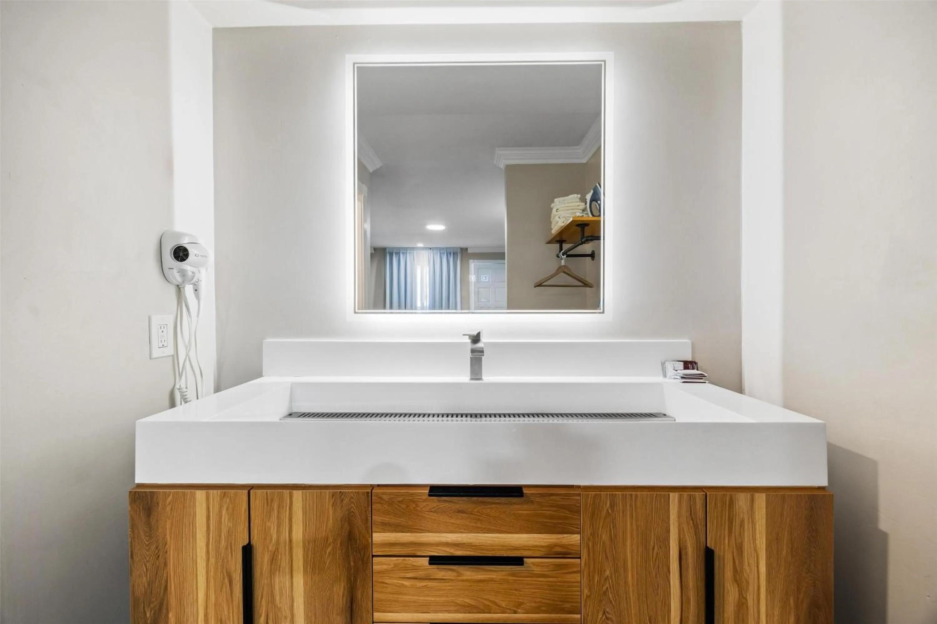 Bathroom in Signature Inn San Jose