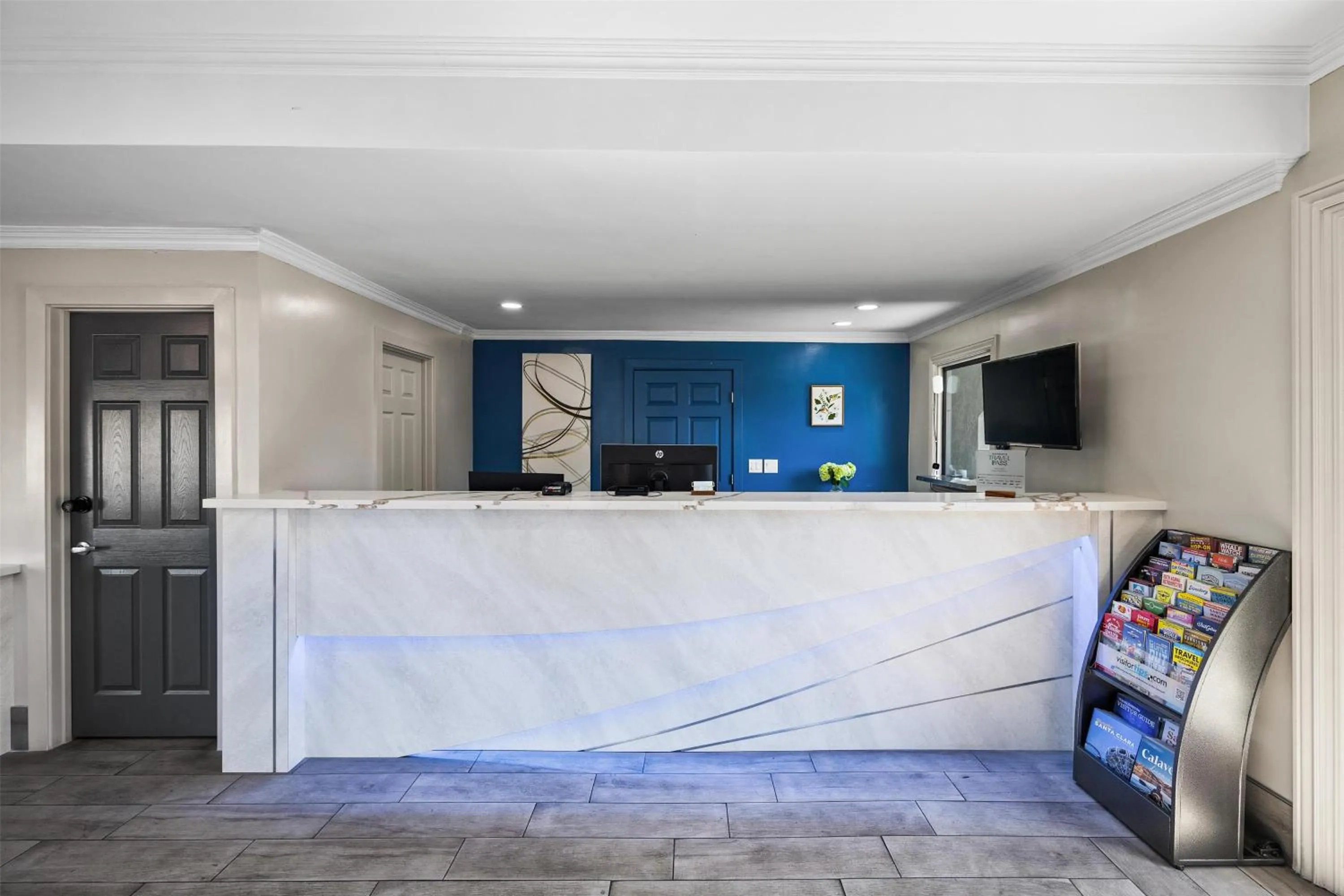 Lobby or reception in Signature Inn San Jose