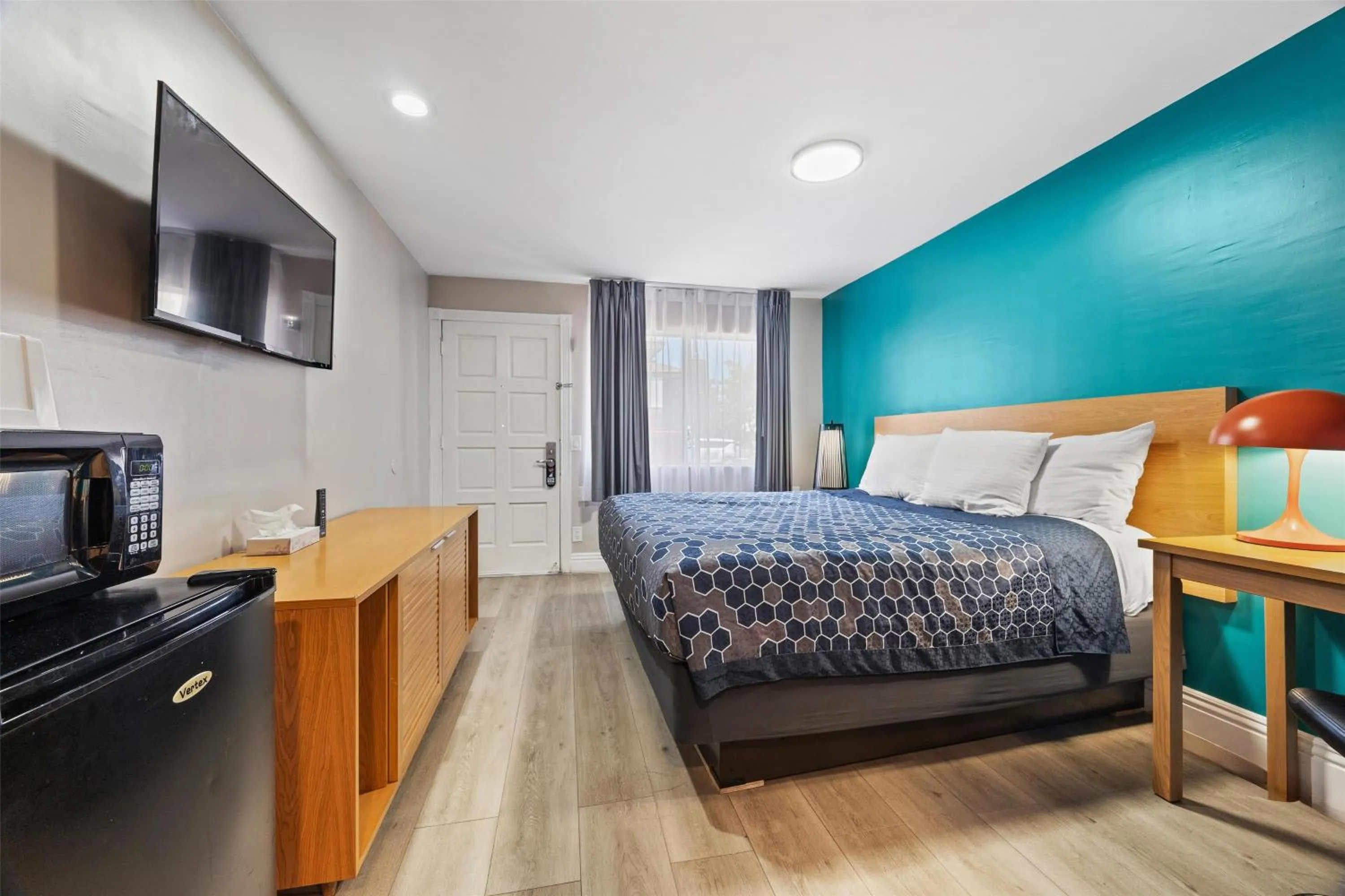 Bedroom, Bed in Signature Inn San Jose