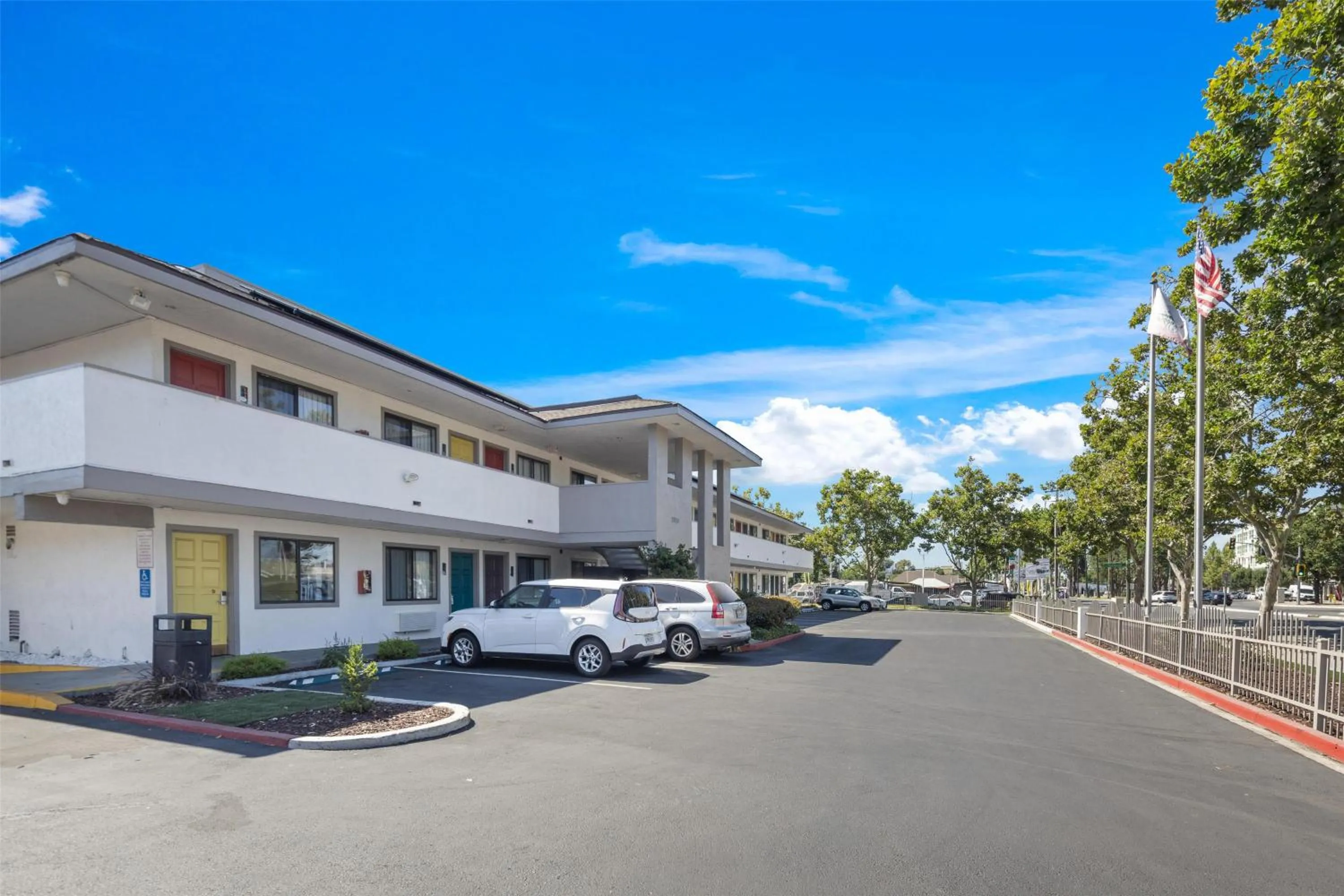 Property building in Signature Inn San Jose