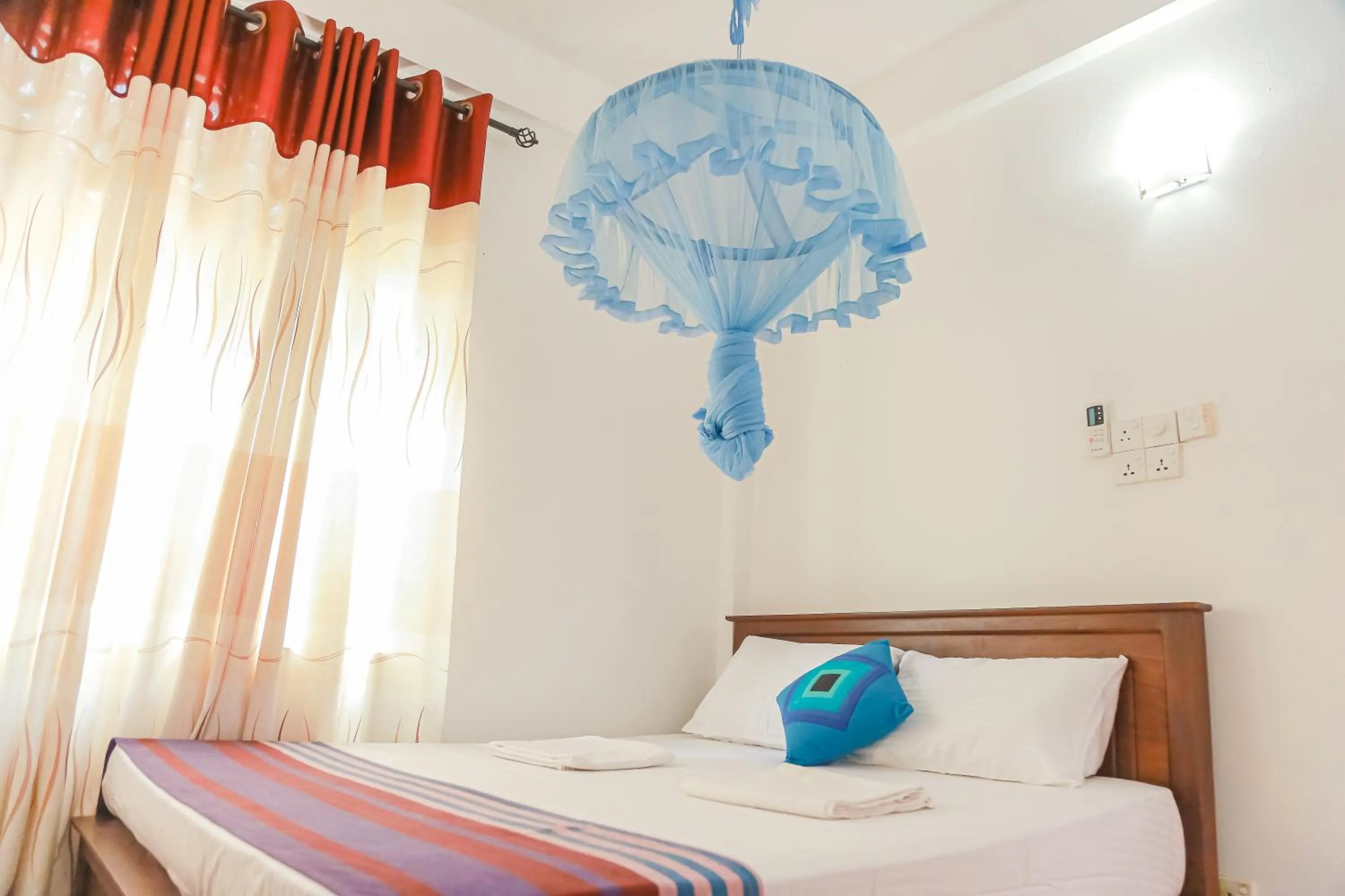 Standard Double Room - single occupancy in Lakeside Villa