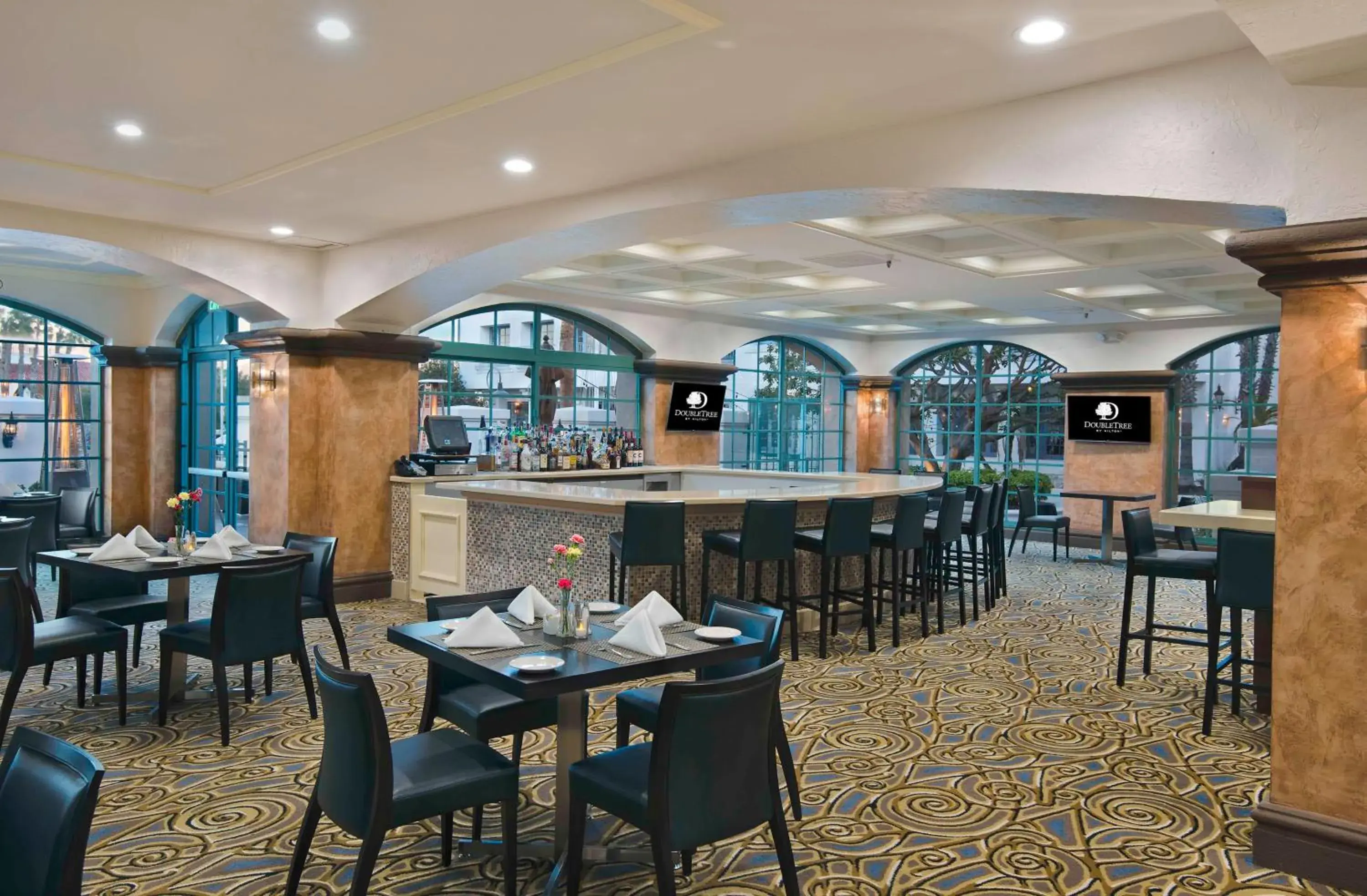 Restaurant/places to eat in DoubleTree by Hilton San Pedro Restaurant/places to eat in DoubleTree by Hilton San Pedro