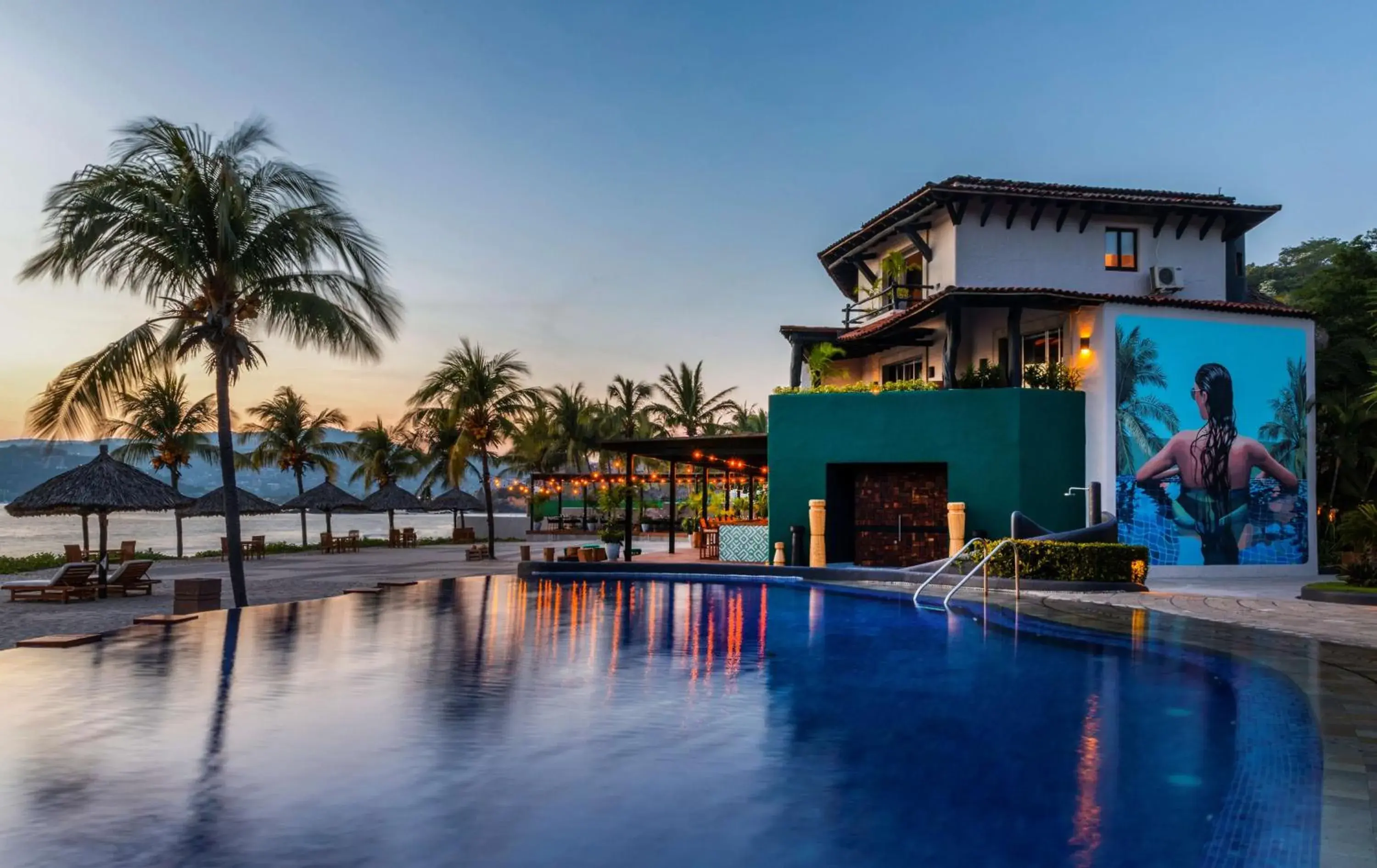 Property building in Thompson Zihuatanejo, A Beach Resort, by Hyatt Property building in Thompson Zihuatanejo, A Beach Resort, by Hyatt