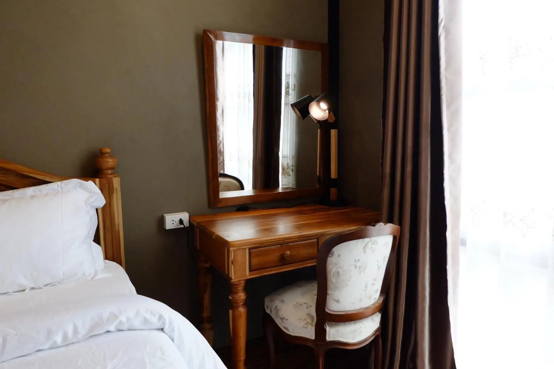 Decorative detail, Bed in Bloom Cafe & Hostel