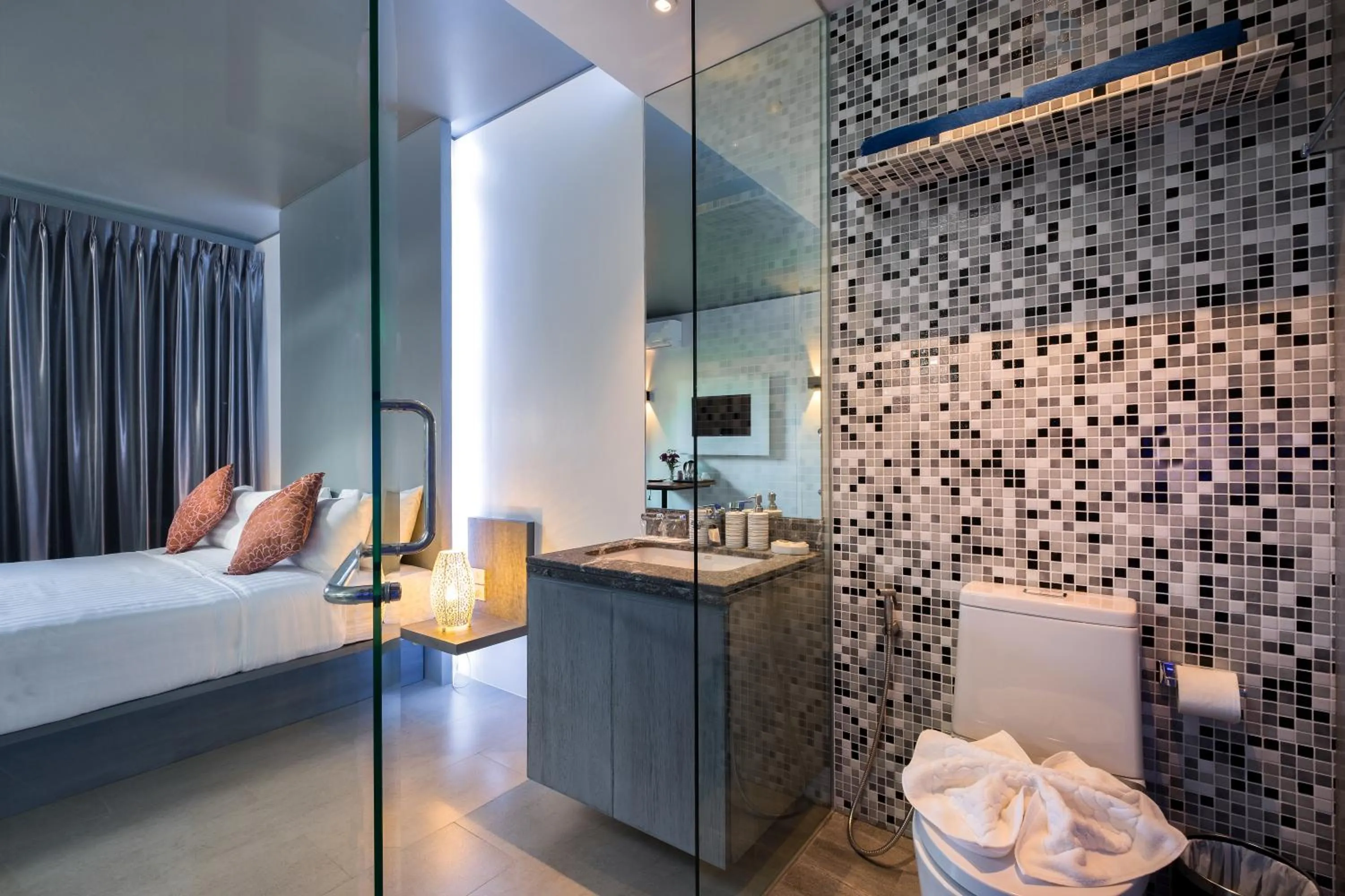Bathroom, Bed in Kamala Resotel, SHA Extra Plus