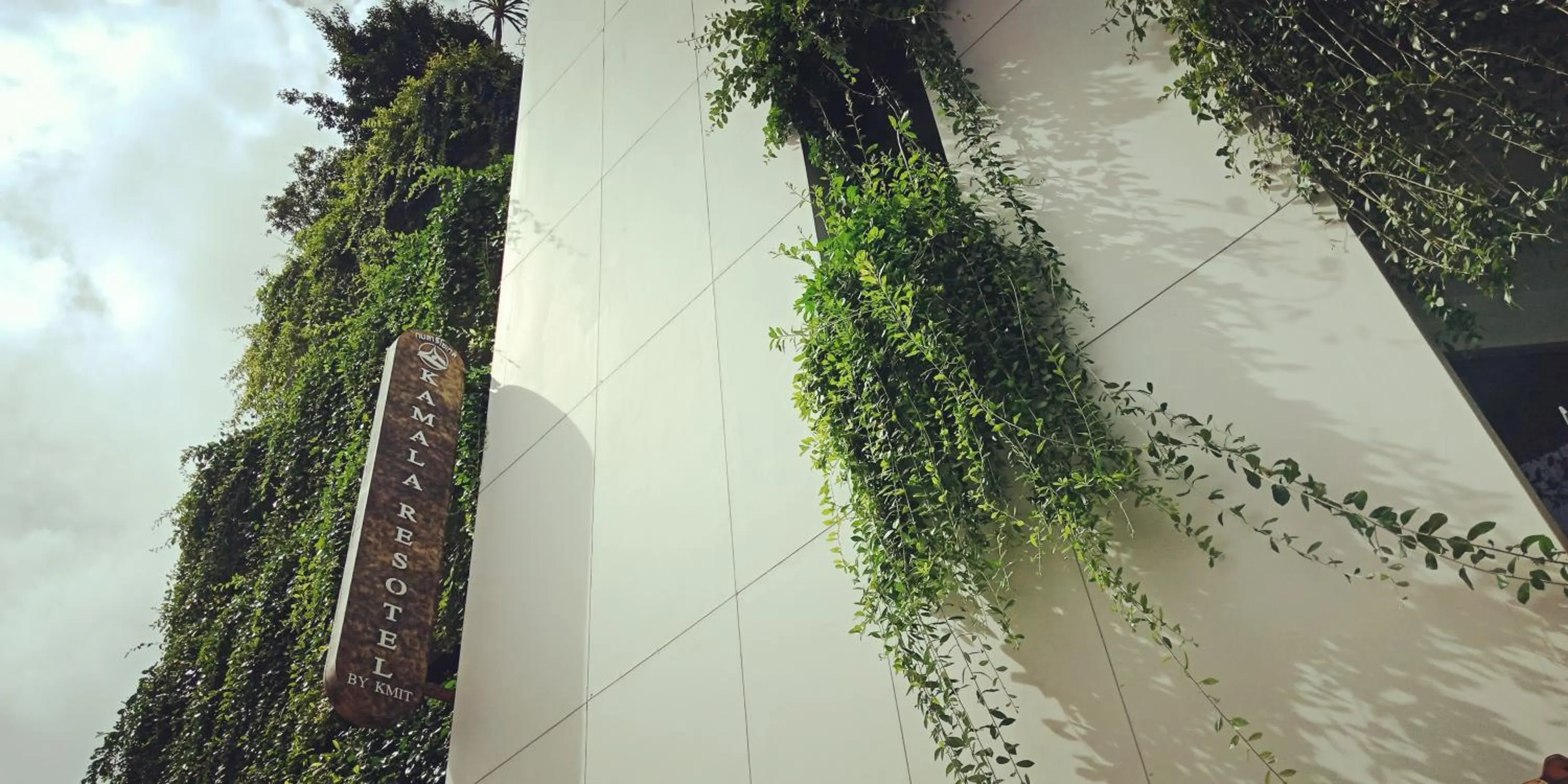 Property building in Kamala Resotel, SHA Extra Plus