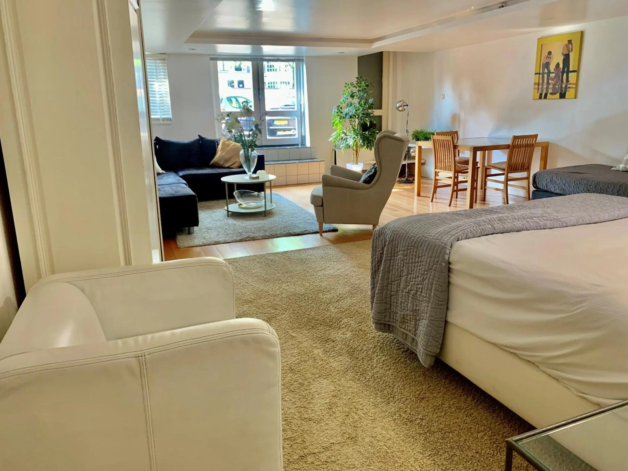 Bed in Jordan Canal Studio