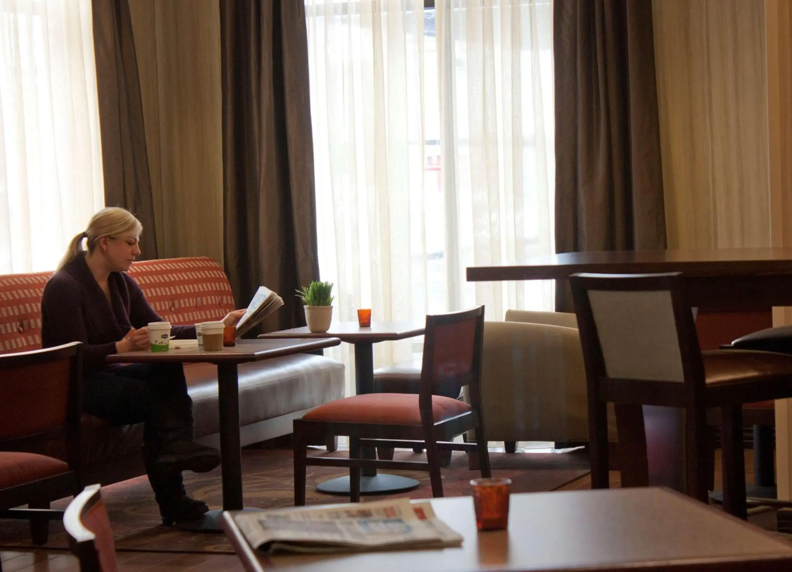 Lobby or reception in Hampton Inn - Burlington Lobby or reception in Hampton Inn - Burlington