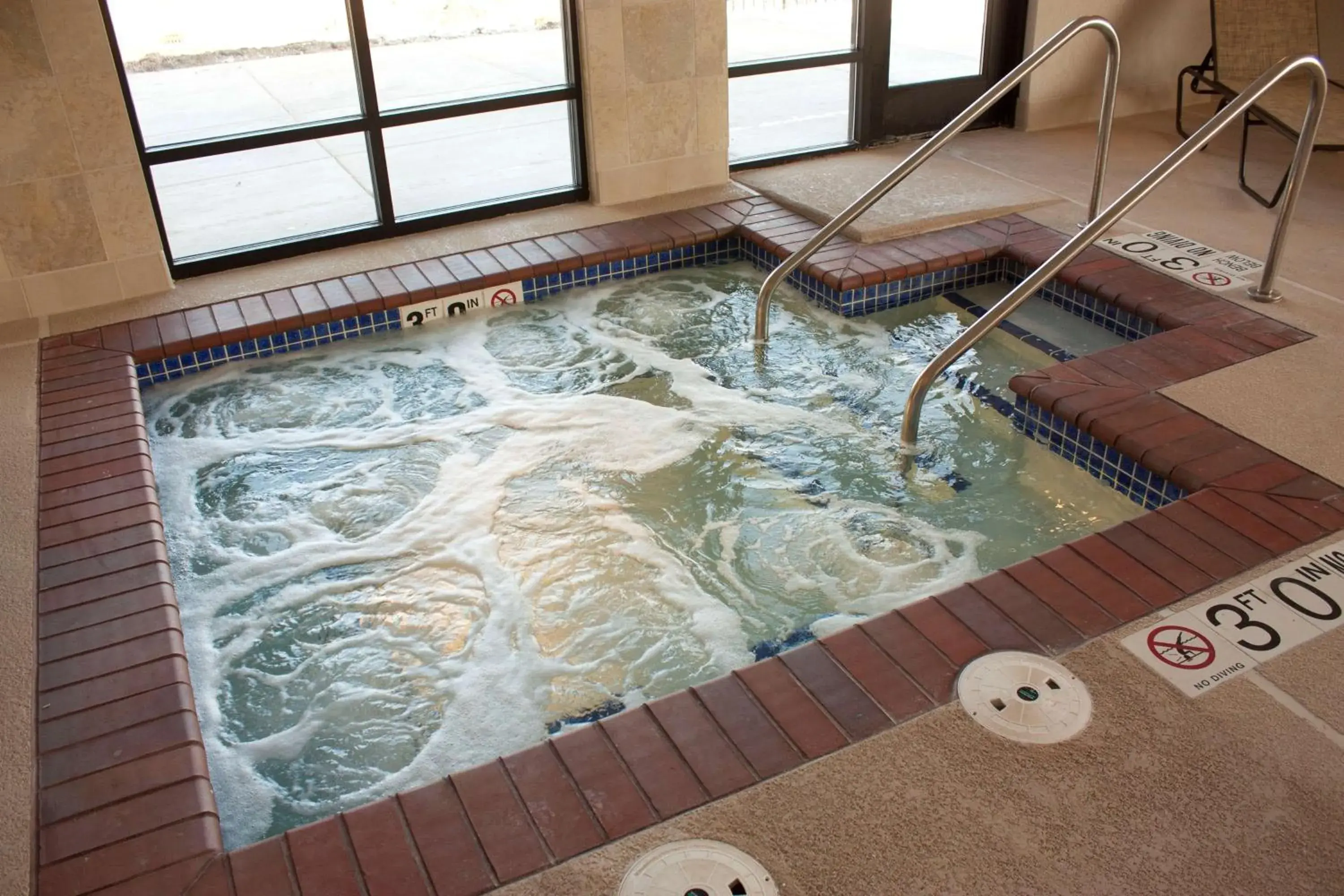 Pool view in Hampton Inn - Burlington Pool view in Hampton Inn - Burlington