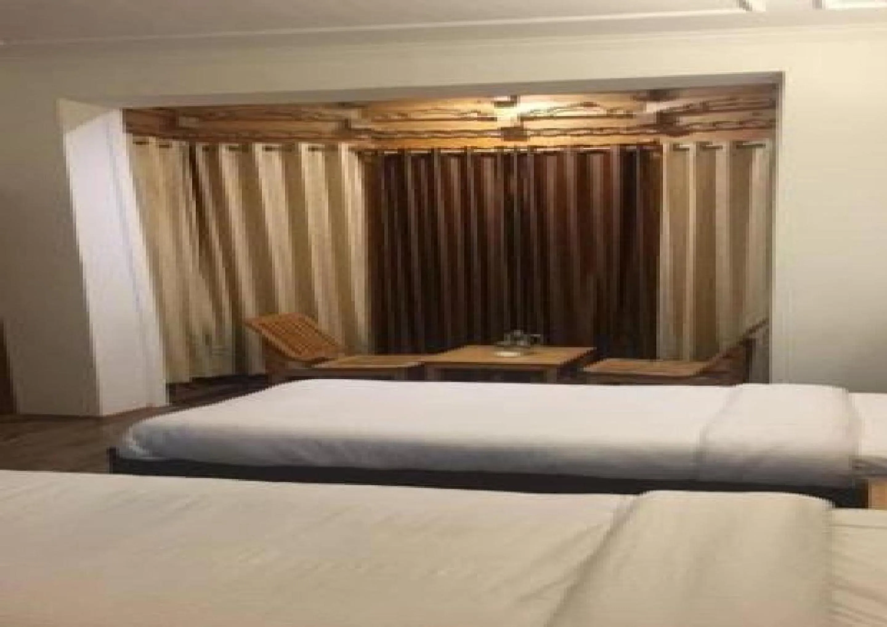 Bedroom, Bed in Himalayan Retreat-Karzoo