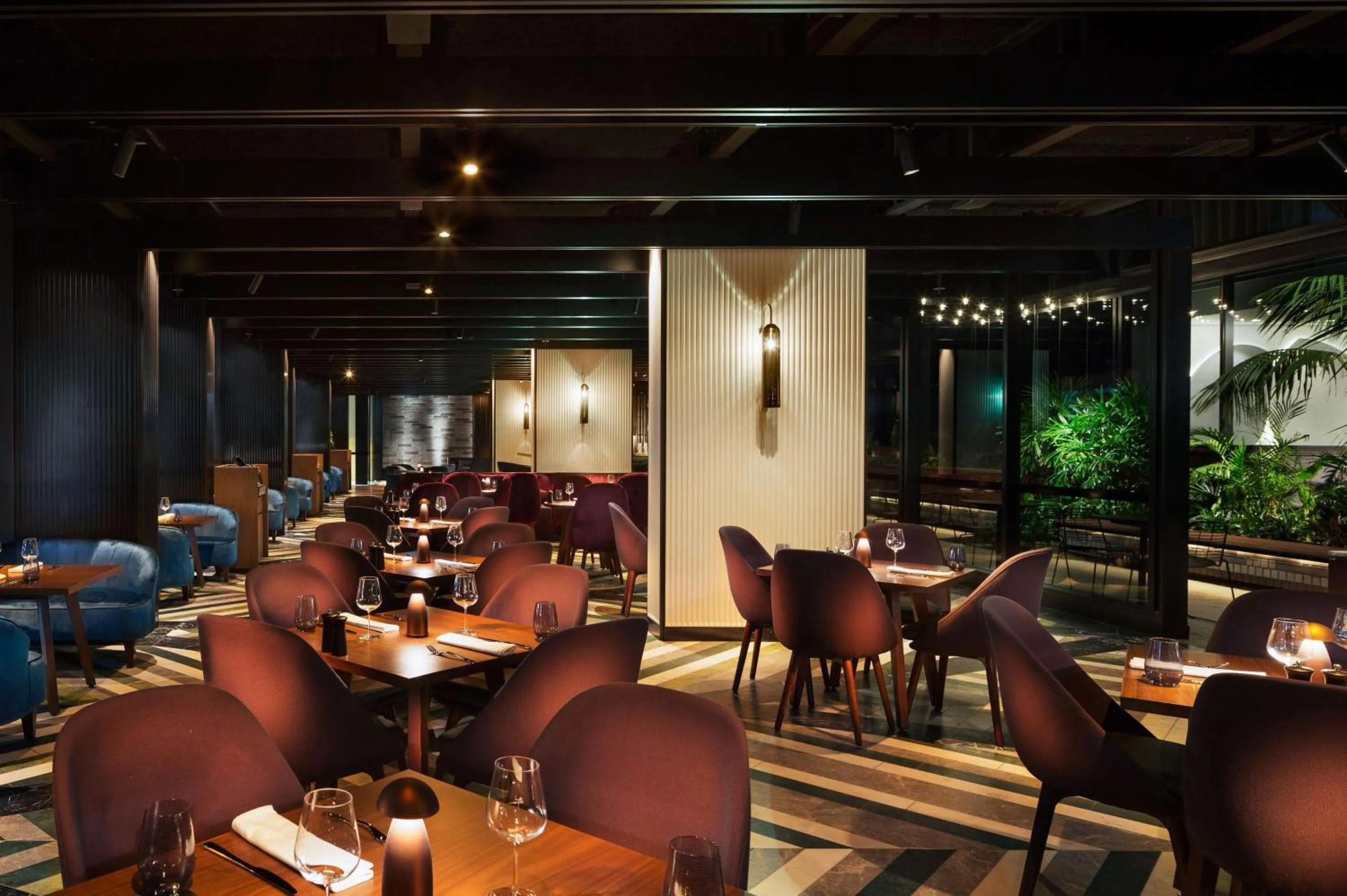 Restaurant/places to eat in West Hotel Sydney, Curio Collection by Hilton