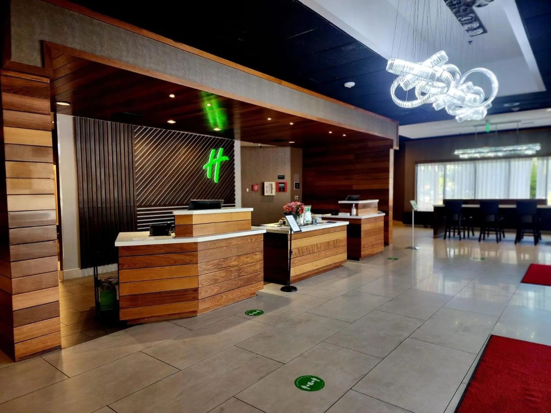 Property building in Holiday Inn Brookfield - Milwaukee by IHG