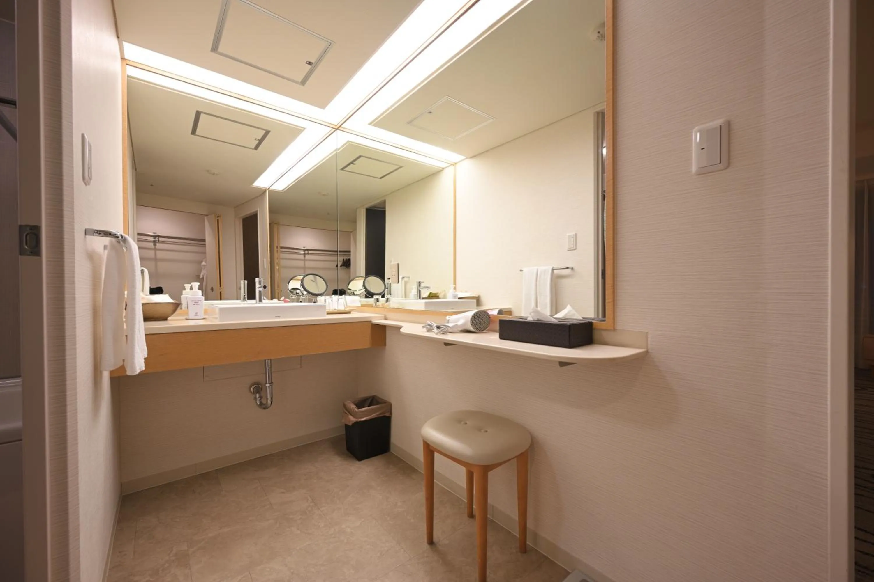 Photo of the whole room in The Prince Kyoto Takaragaike, Autograph Collection