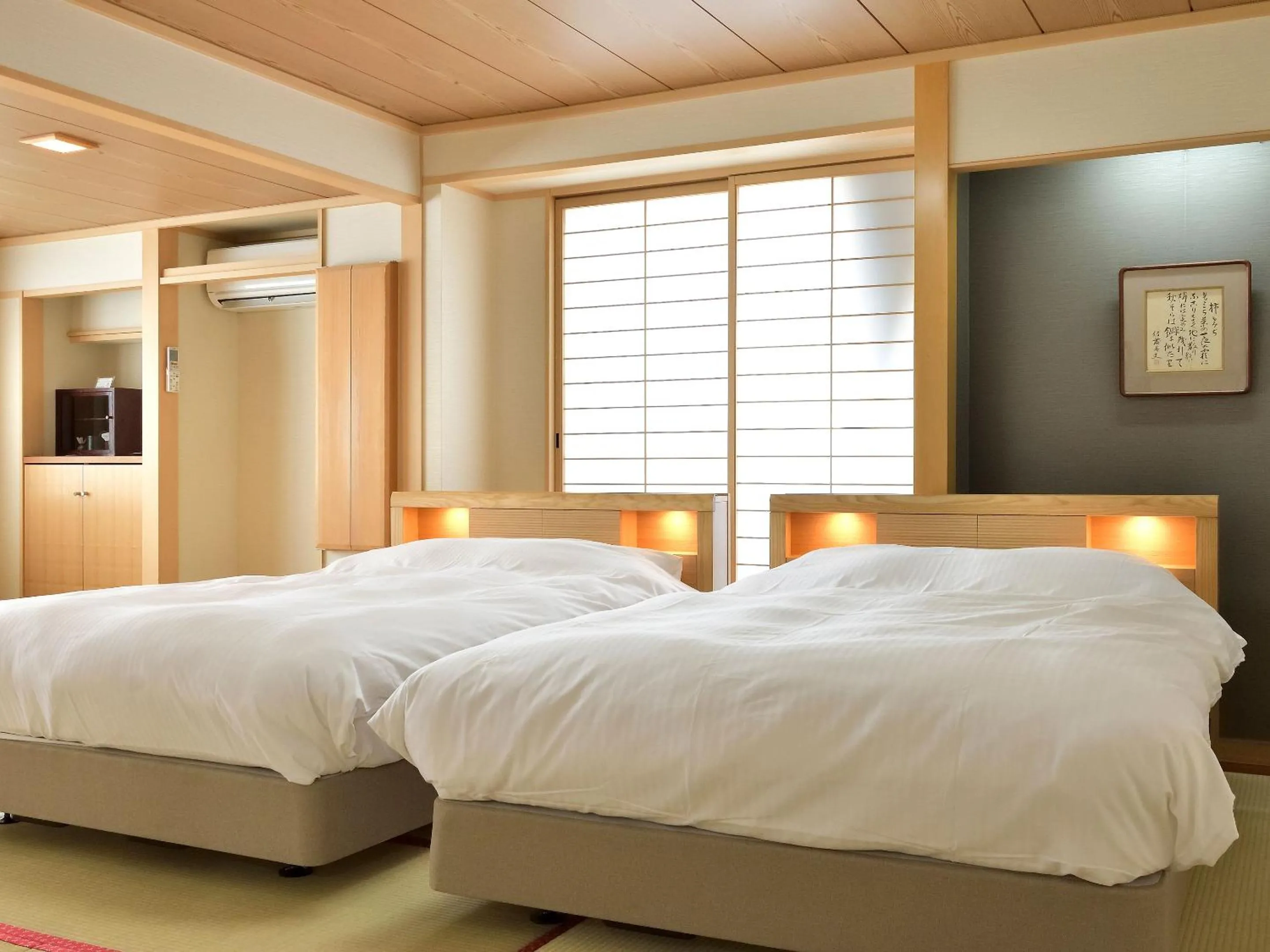 Bedroom, Bed in Hotel Tsubakino