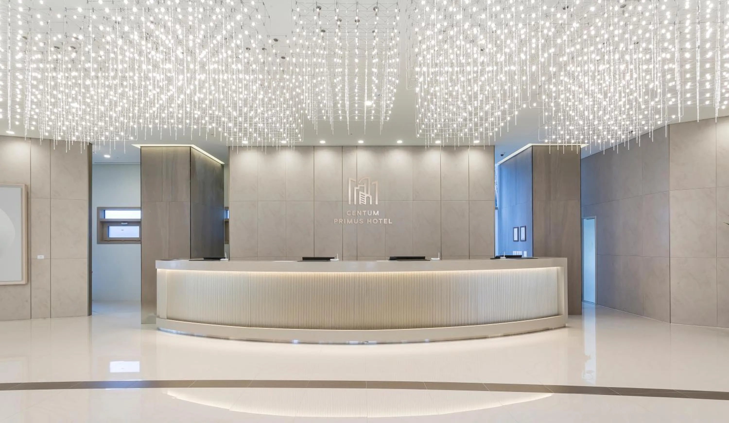 Lobby or reception in Centum Primus Hotel
