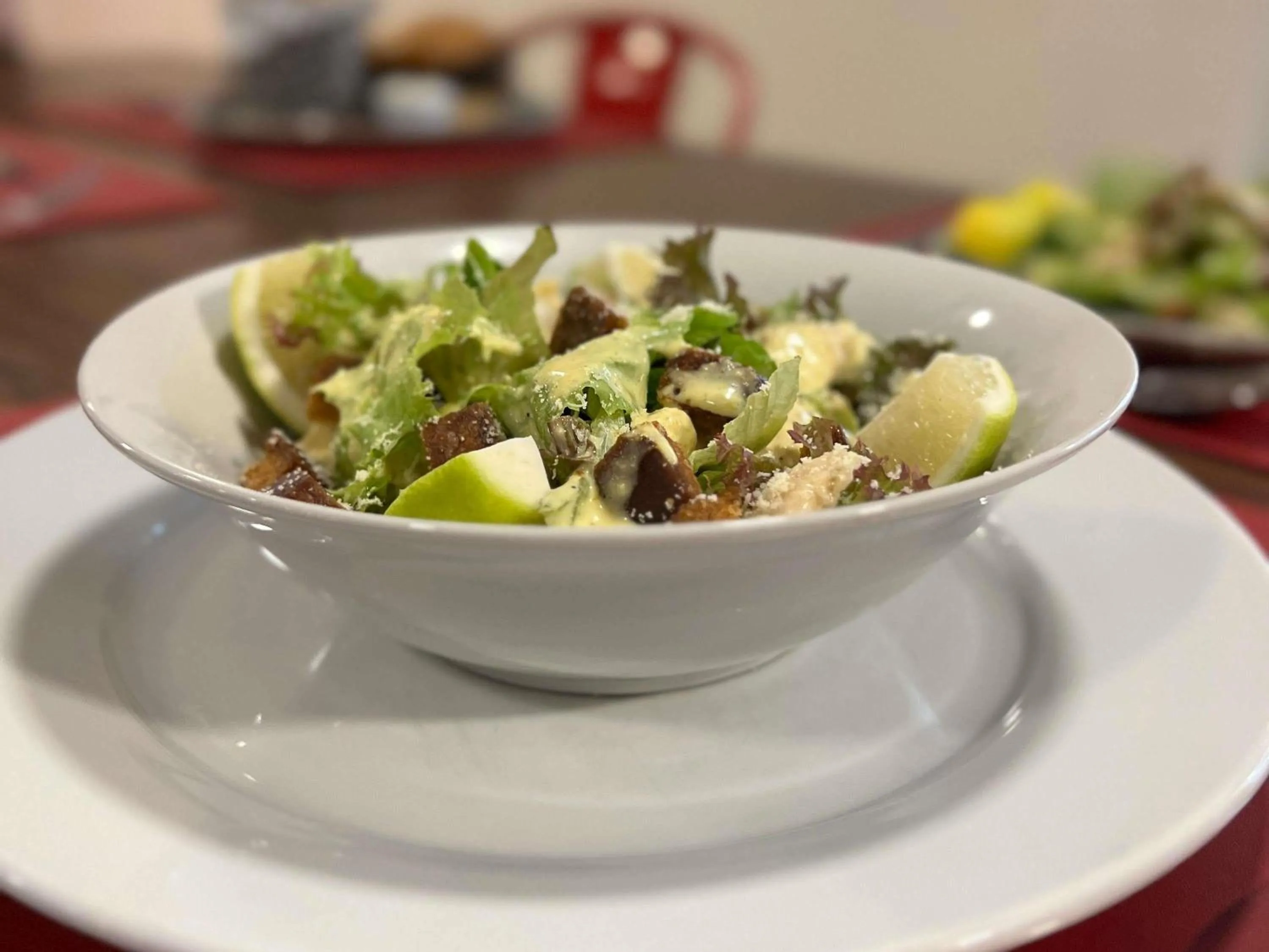 Restaurant/places to eat in ibis Puerto Montt