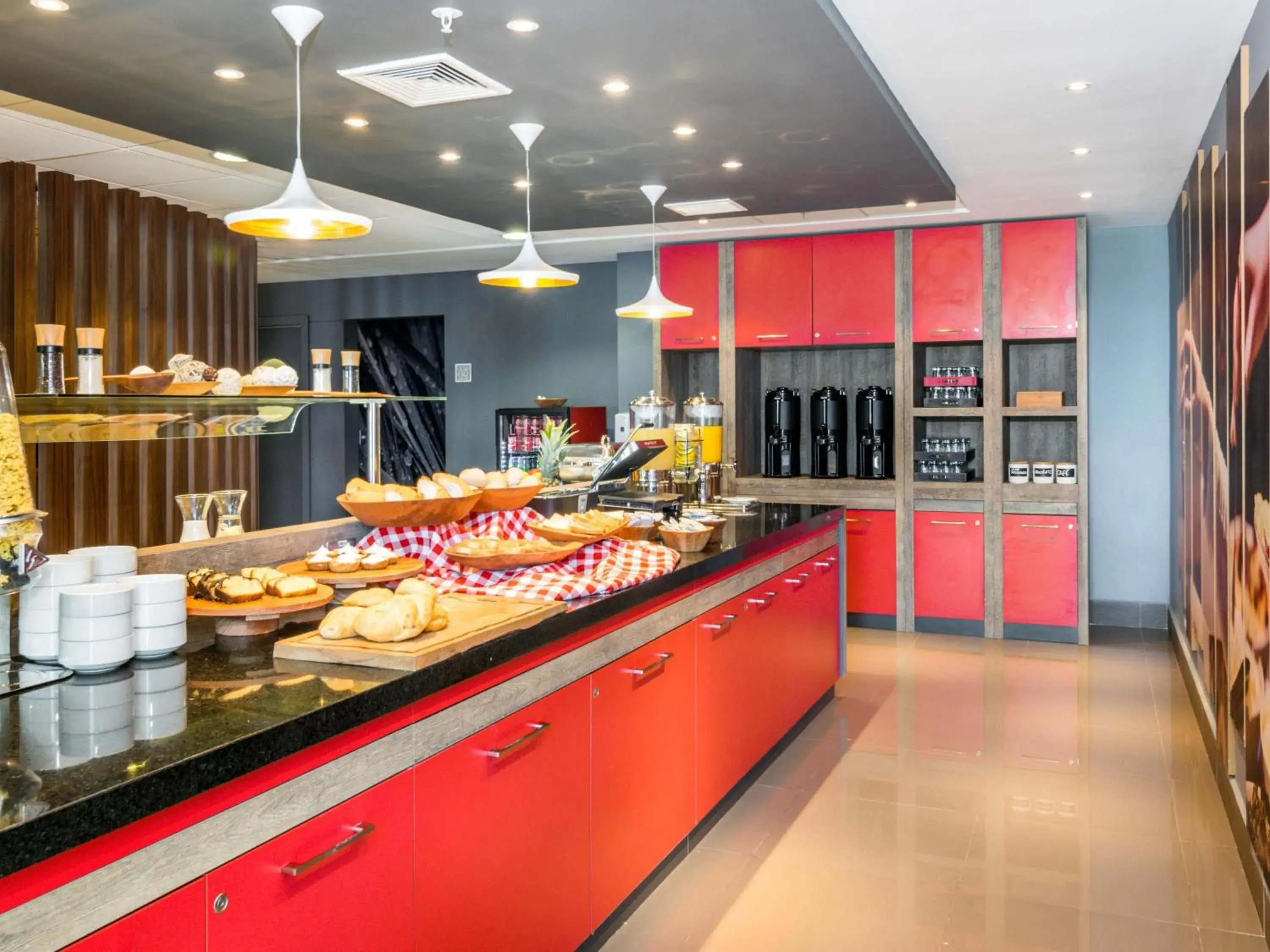 Breakfast in ibis Puerto Montt Breakfast in ibis Puerto Montt