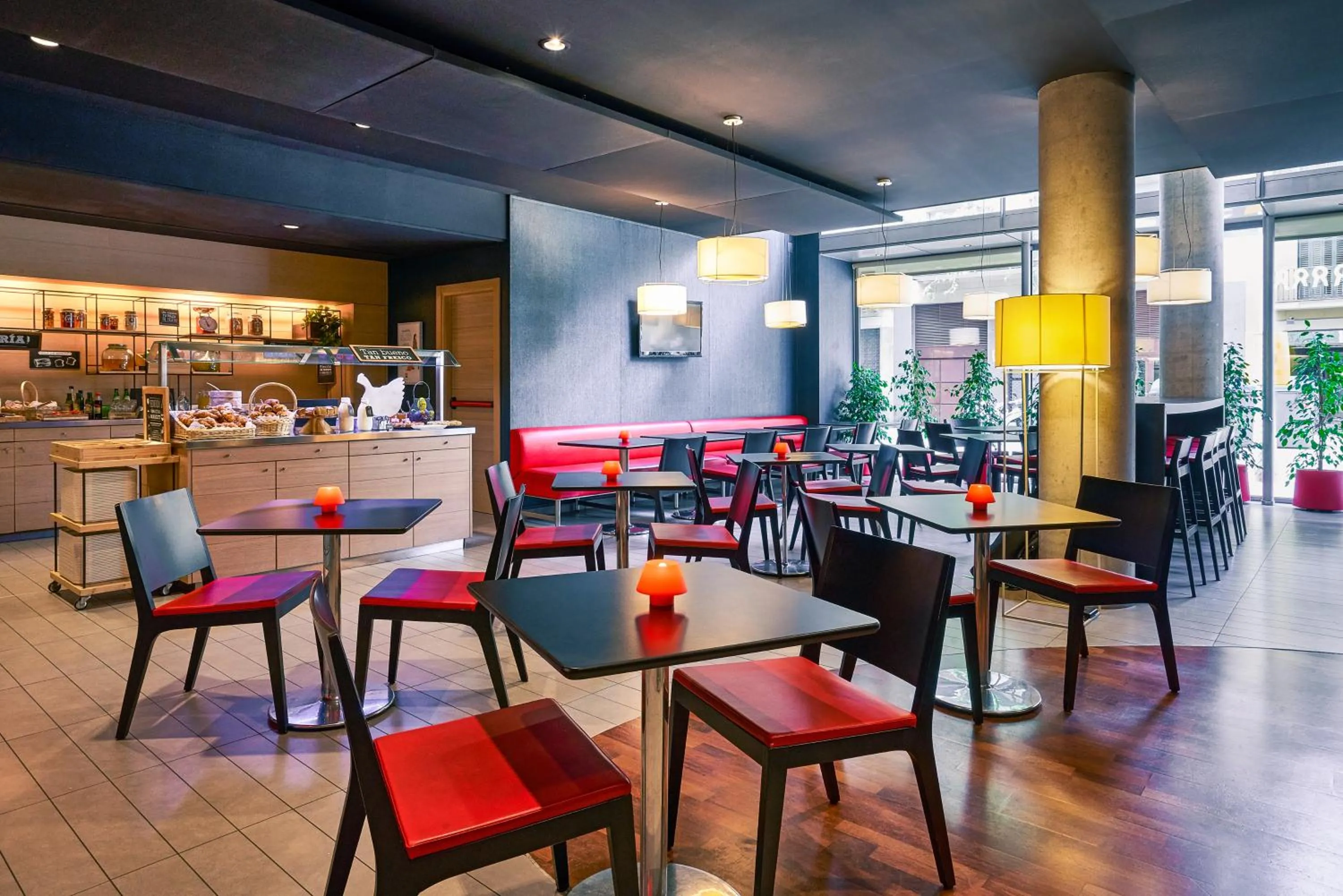 Buffet breakfast in Ibis Barcelona Centro (Sagrada Familia)