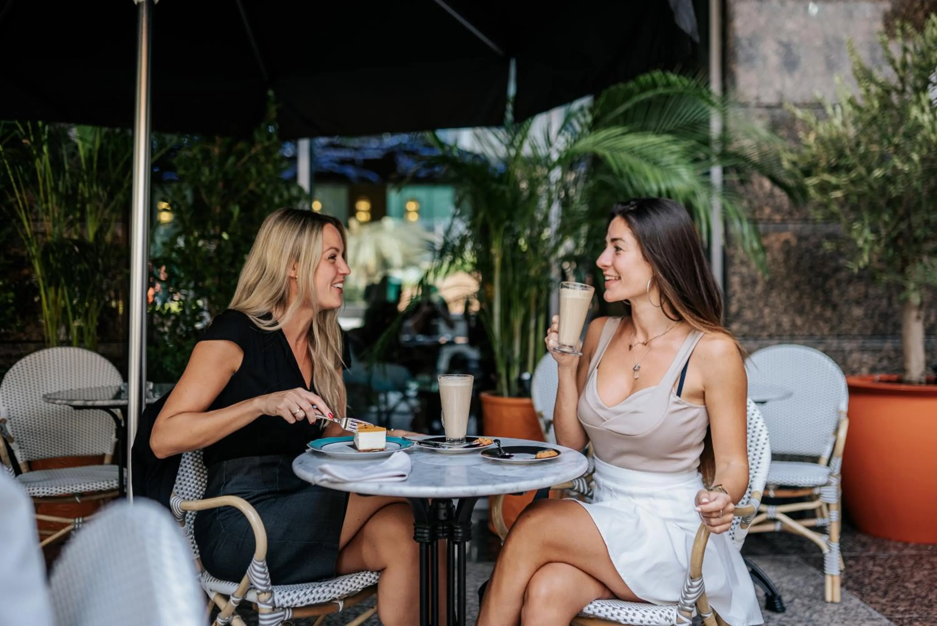 Restaurant/places to eat in The Ritz-Carlton, Dubai International Financial Centre